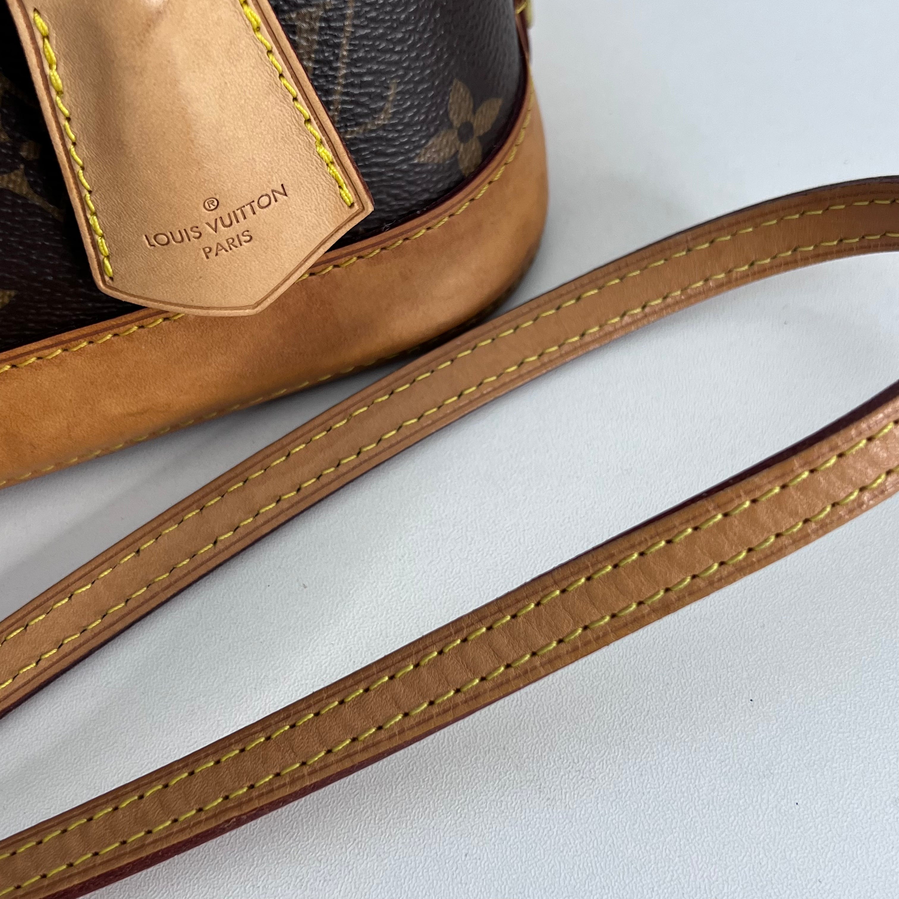 Monogram Alma BB