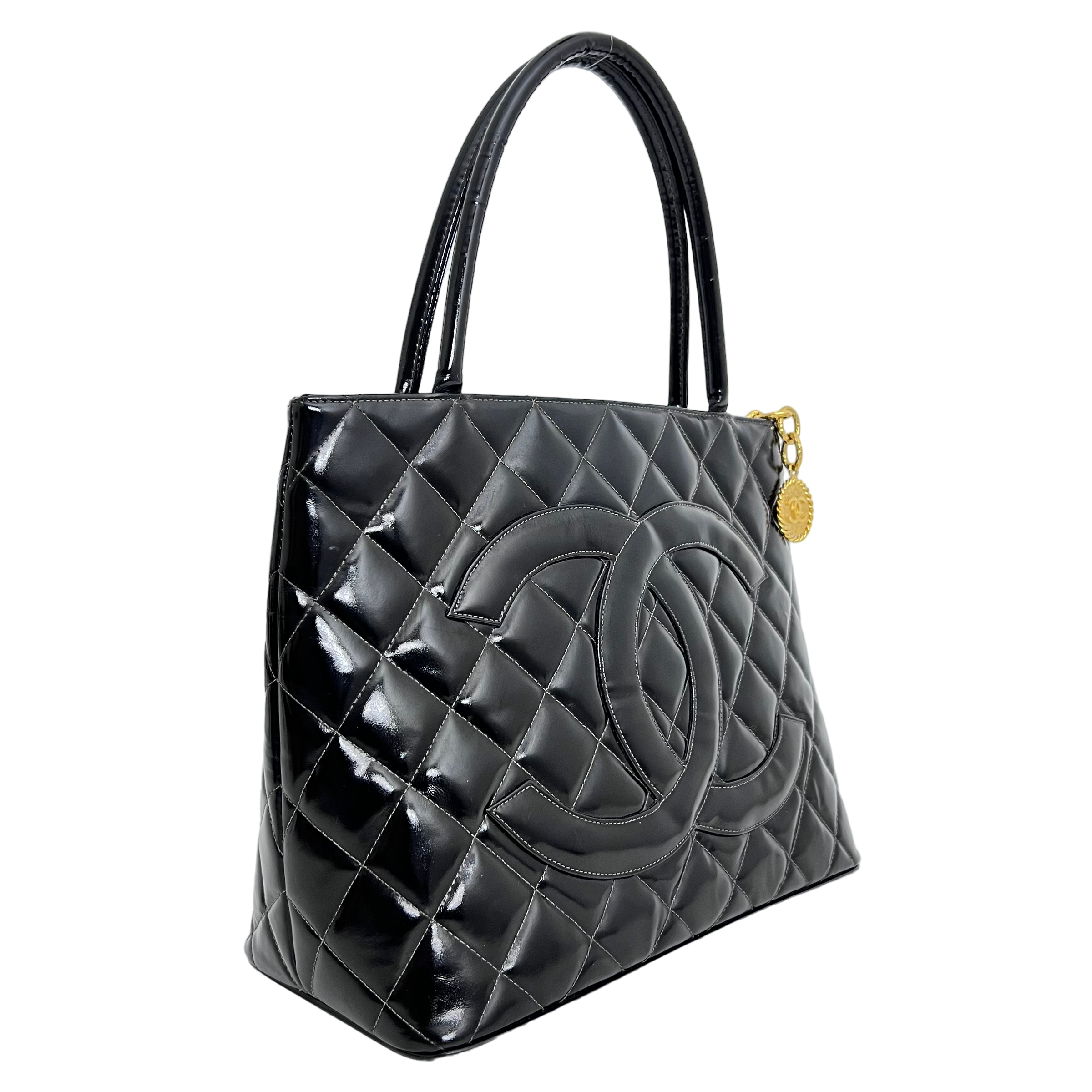 Black Patent Medallion Tote