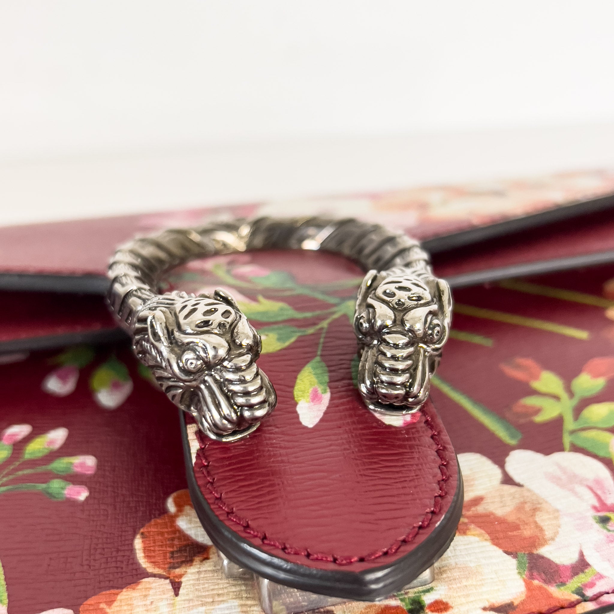 Medium Dionysus Bloom