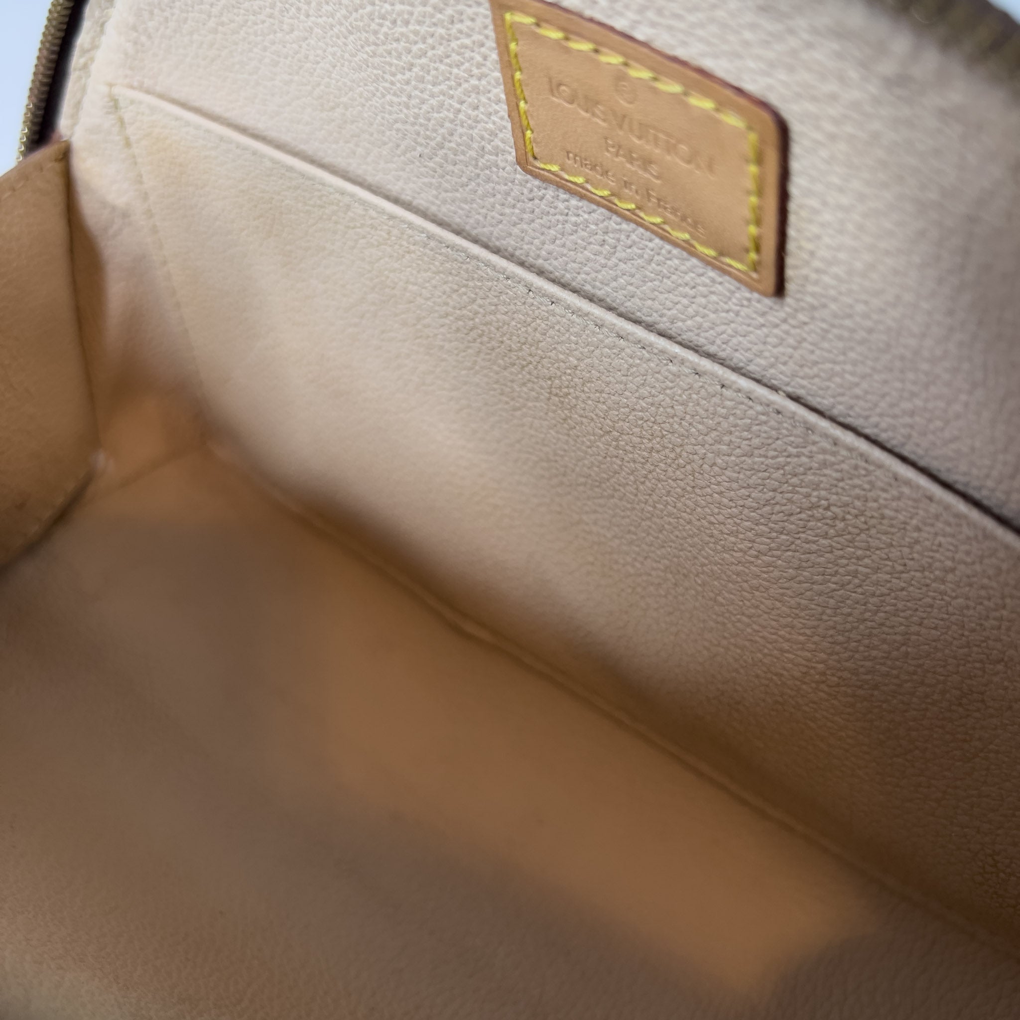Monogram Pochette Eva
