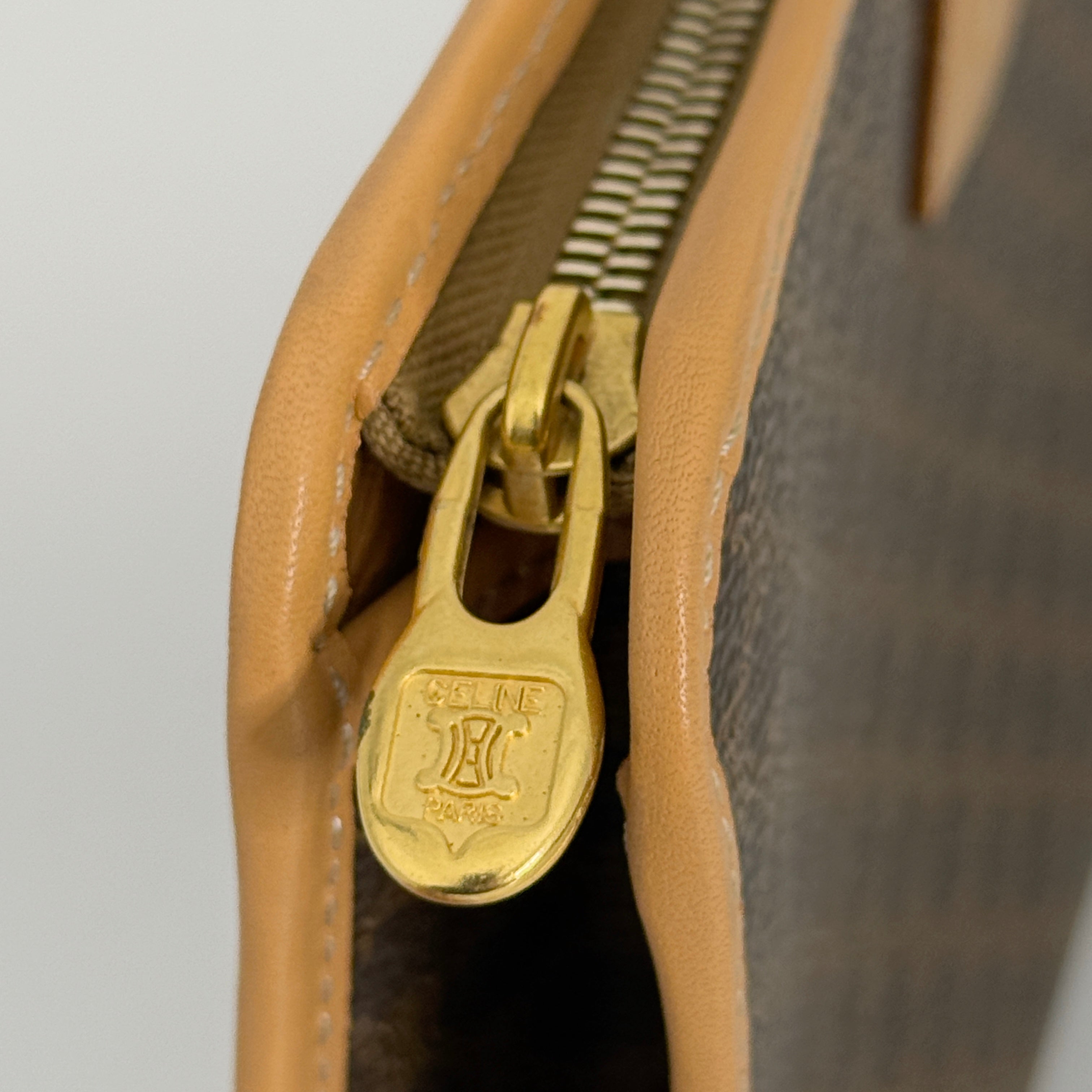 Macadam Pouch