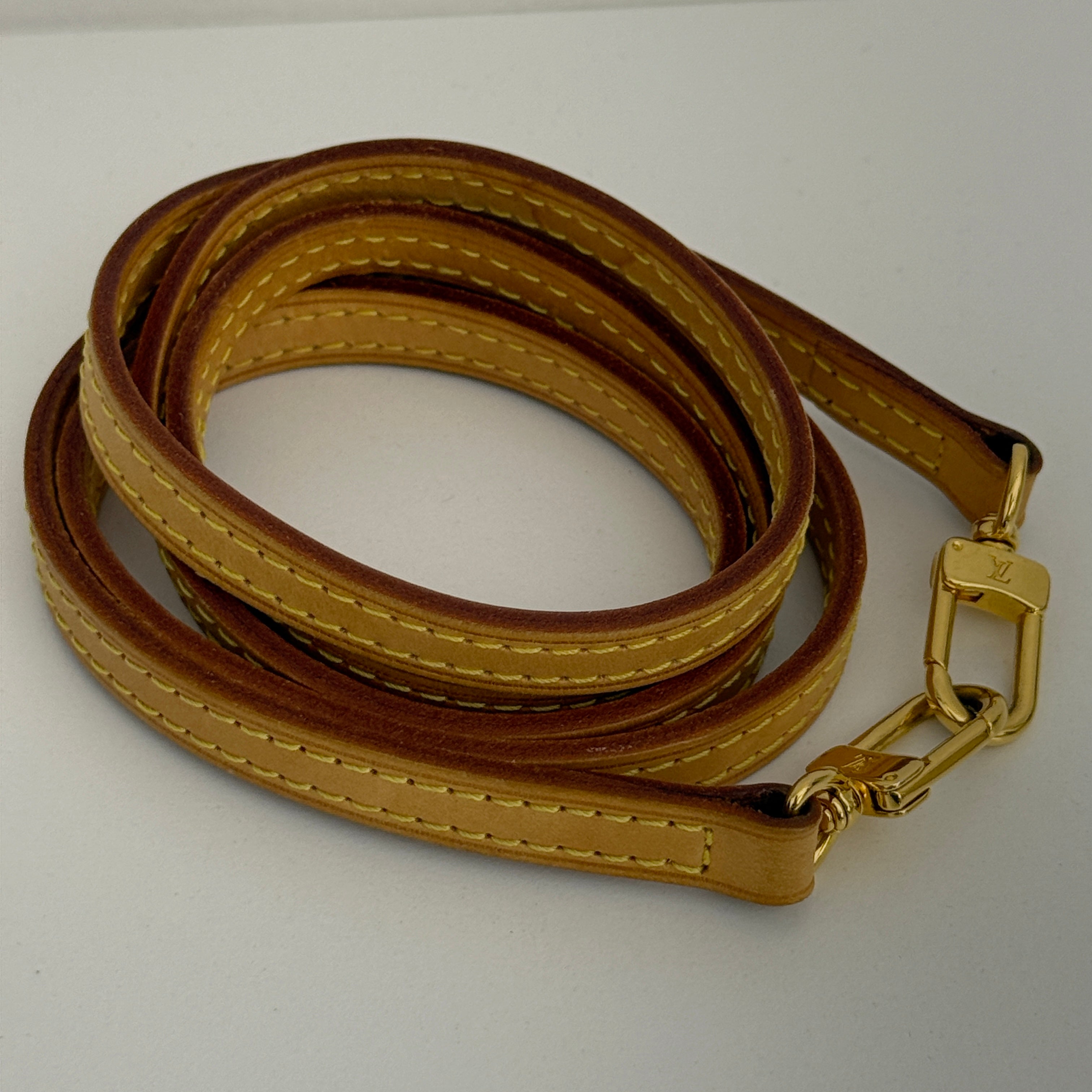 Monogram Pochette Eva