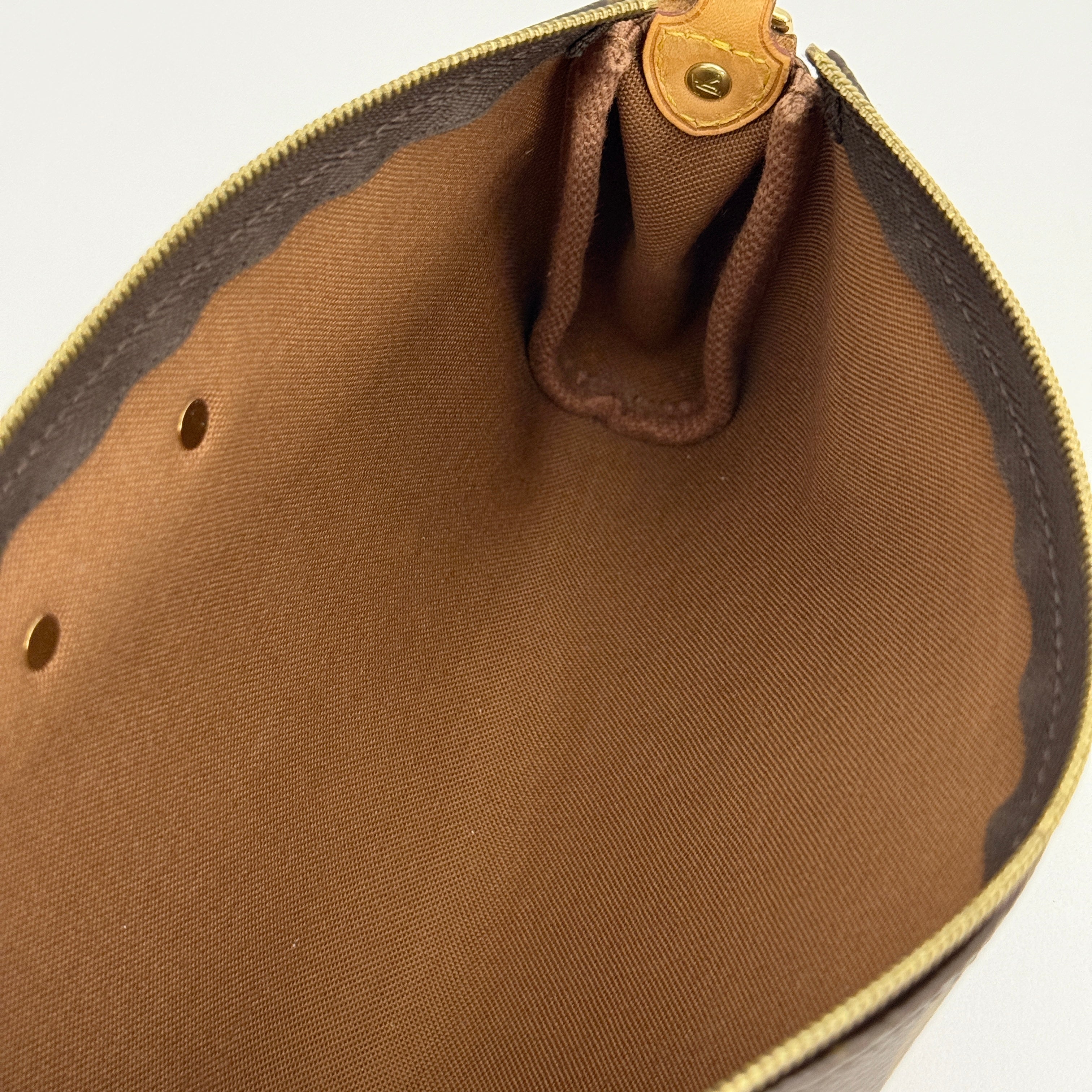 Monogram Pochette Eva