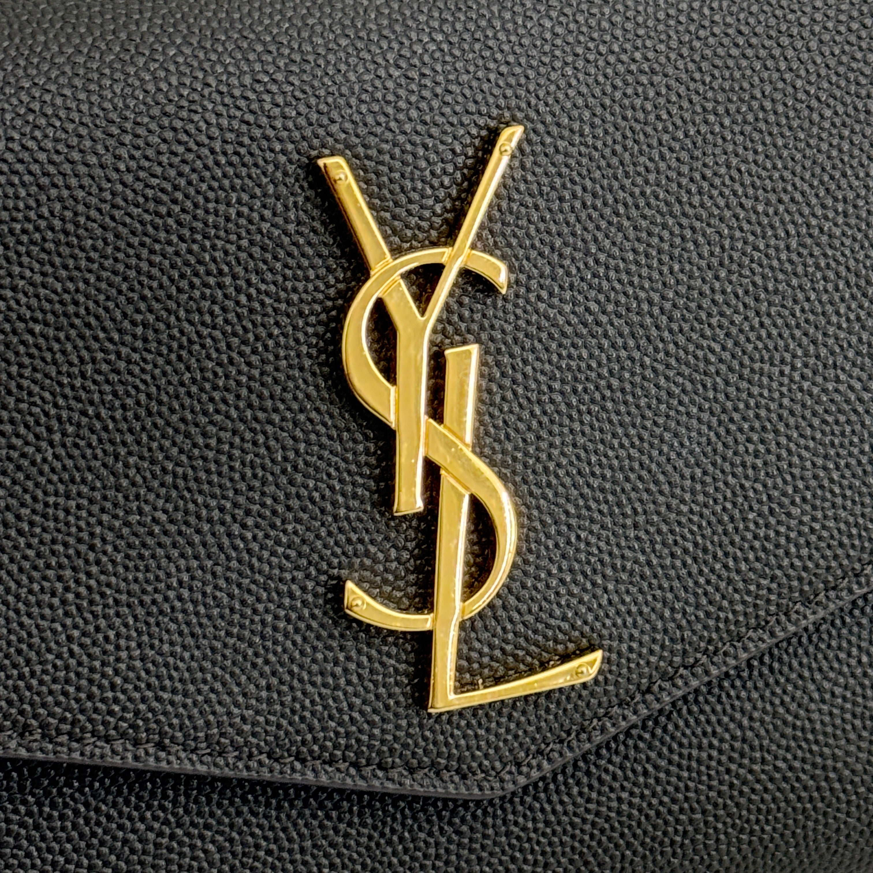 Uptown Chain Wallet
