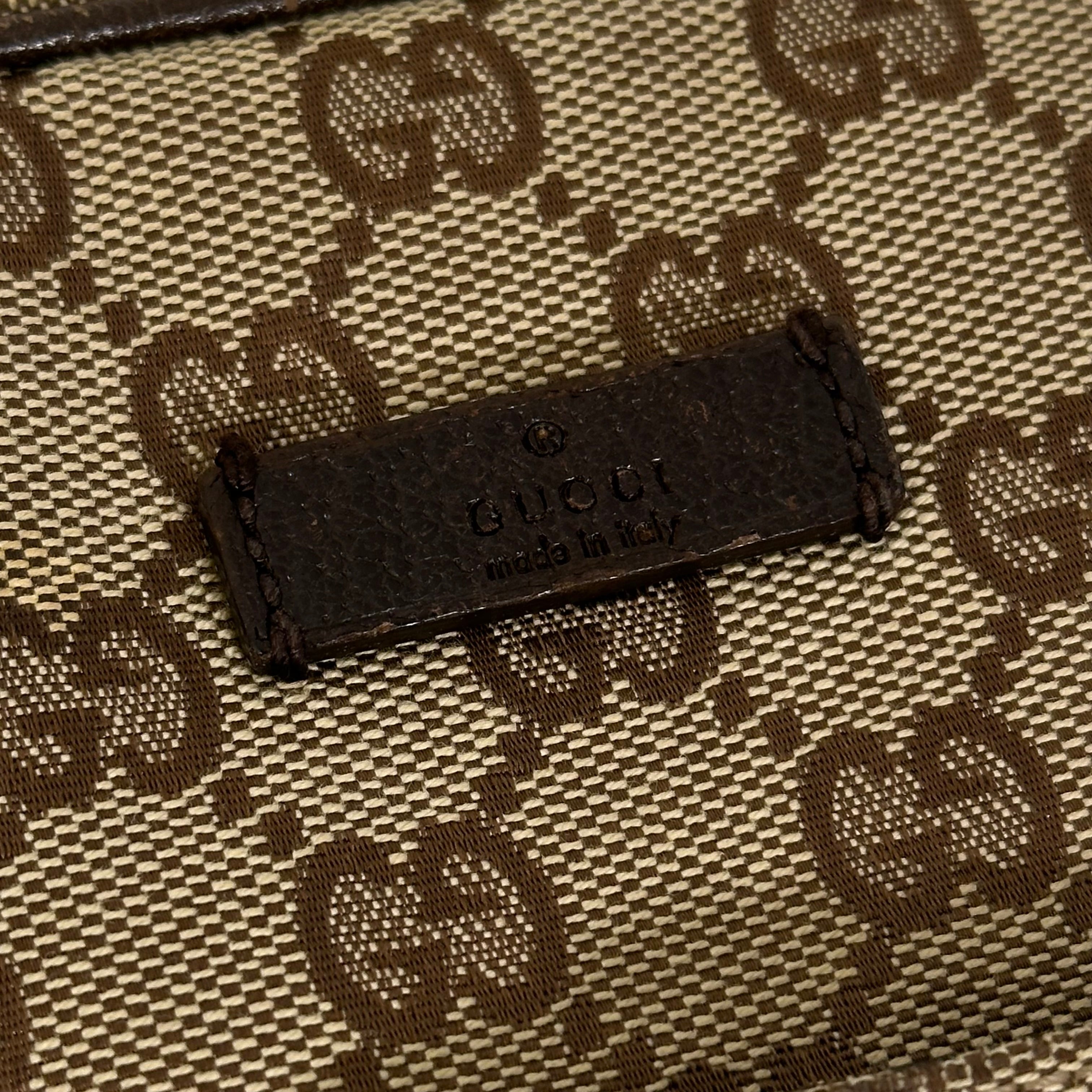 GG Web Medium Crossbody