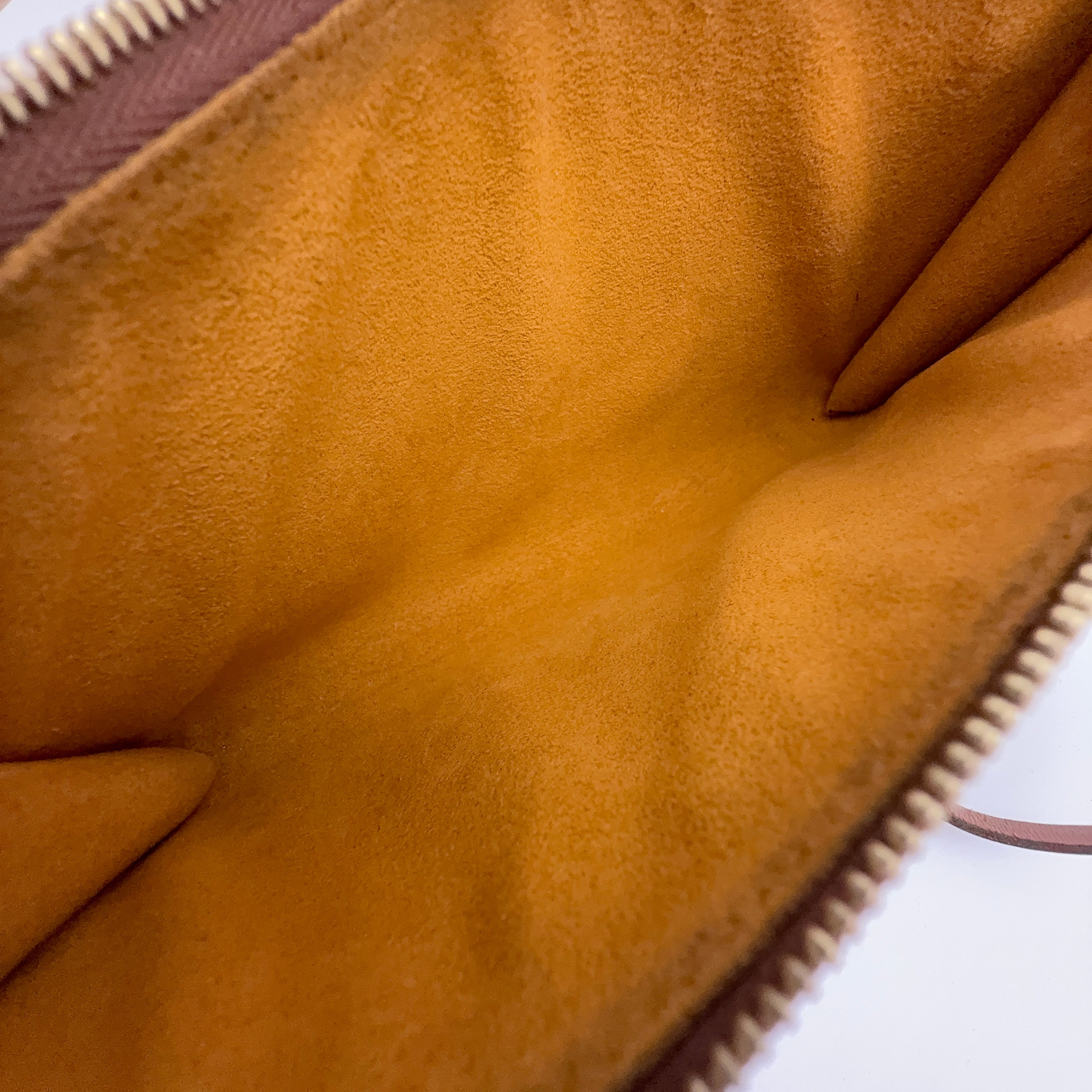 Epi Pochette Accessories