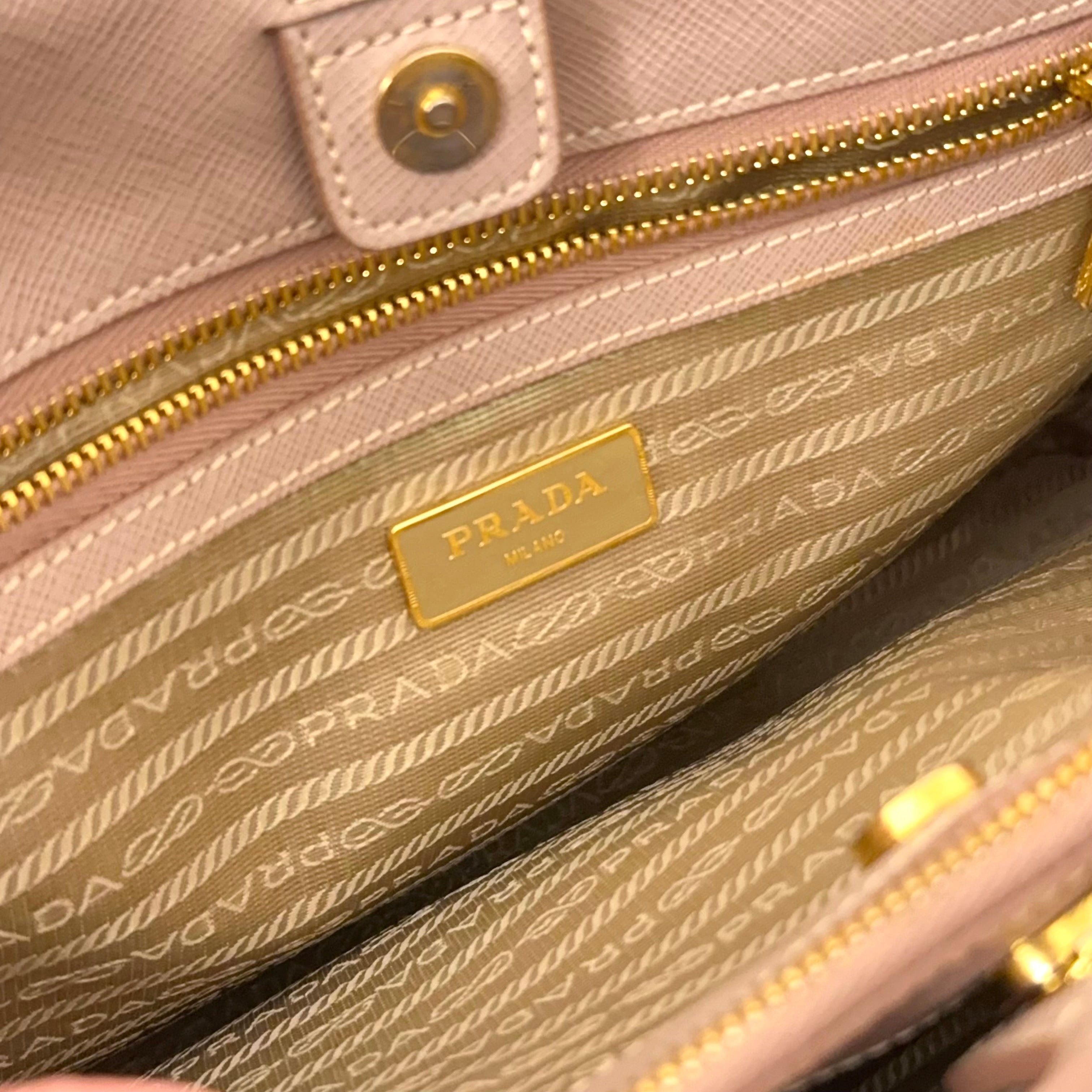 Saffiano Lux