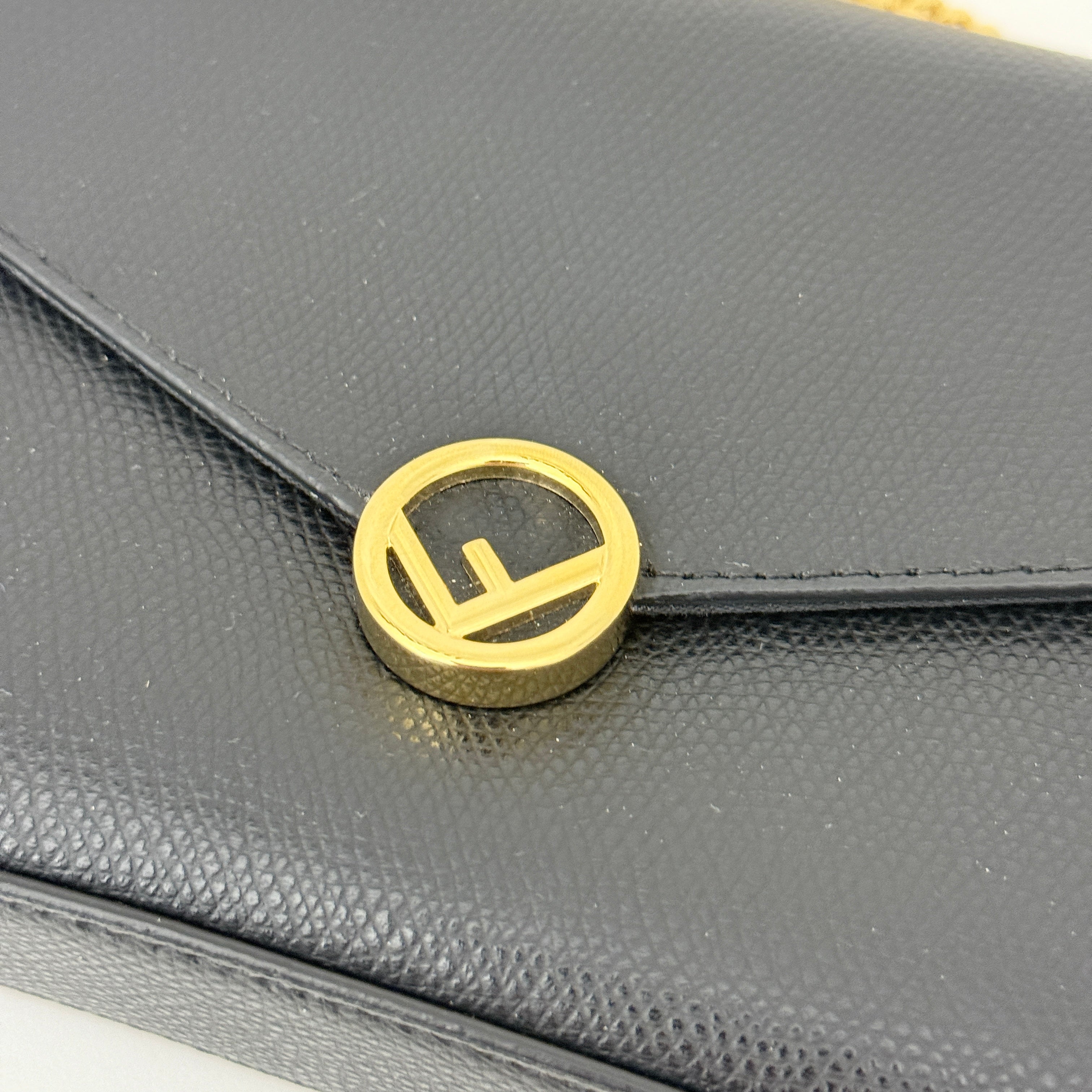 Continental Envelope Wallet on Chain