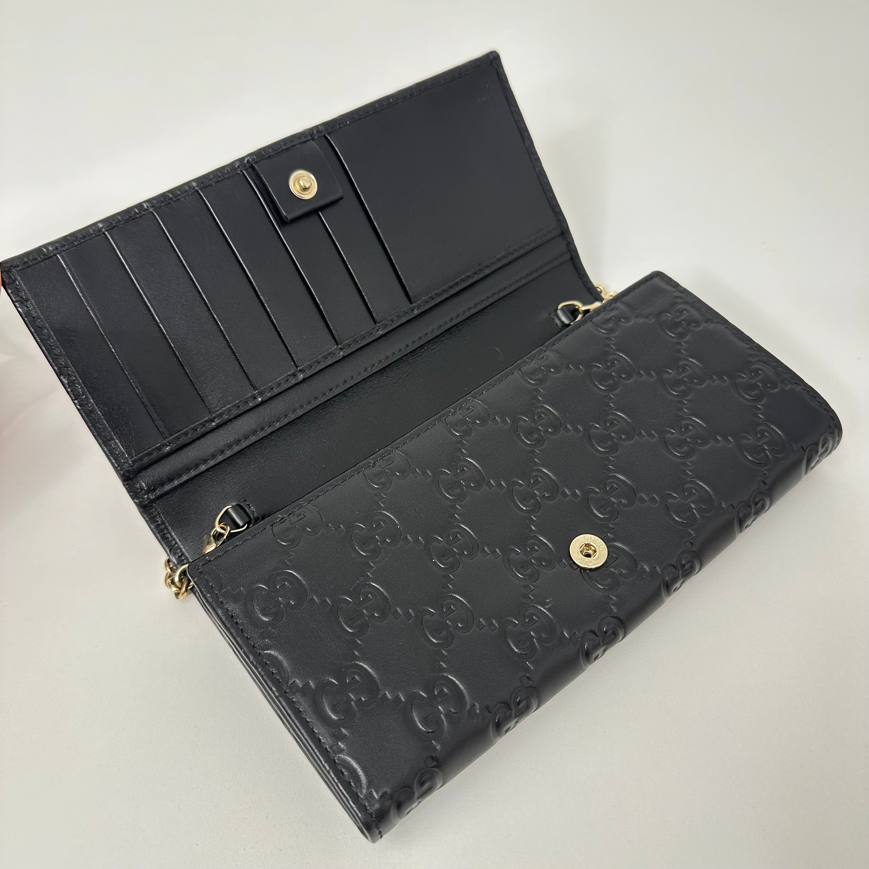Guccissima Wallet on Chain