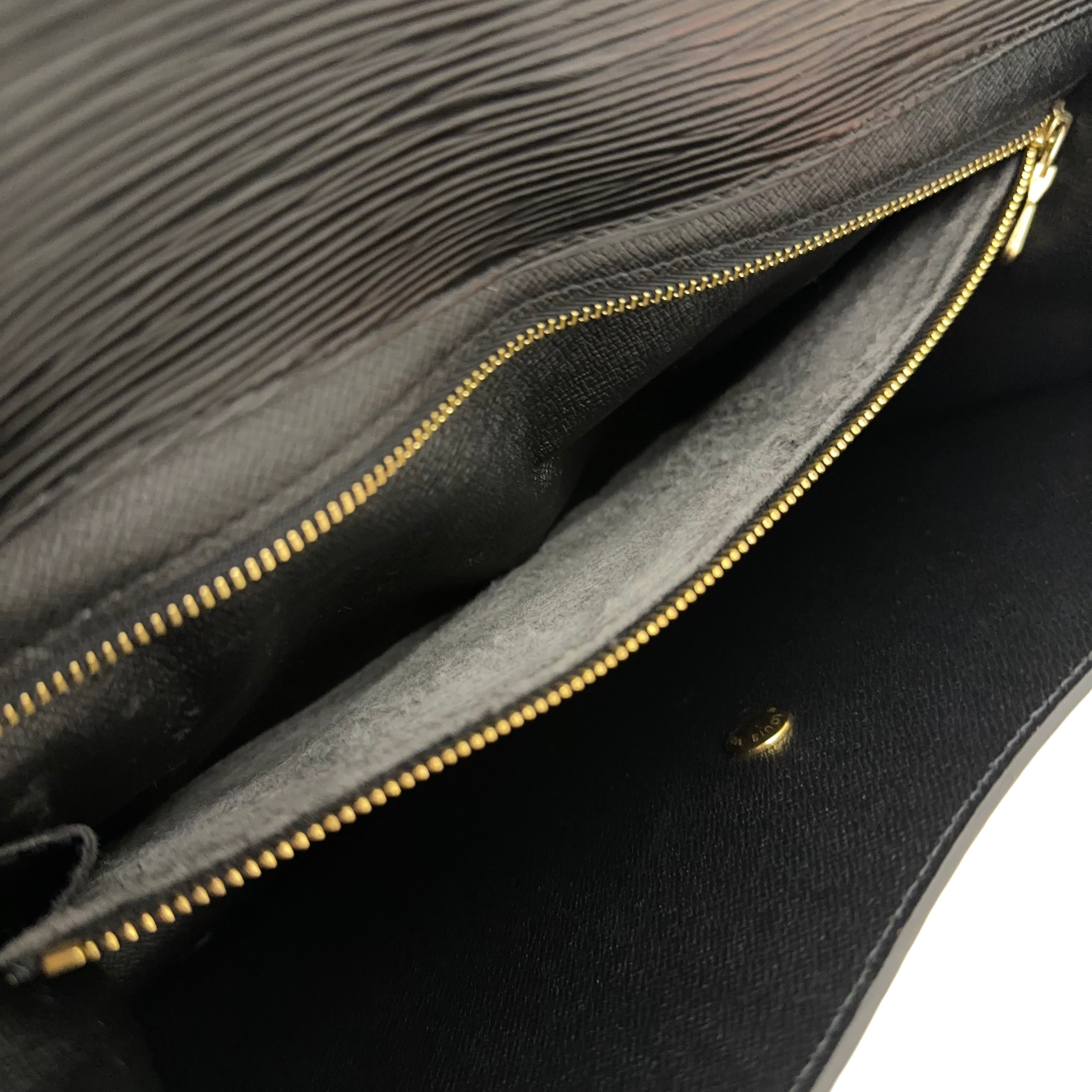 Black Epi Clutch