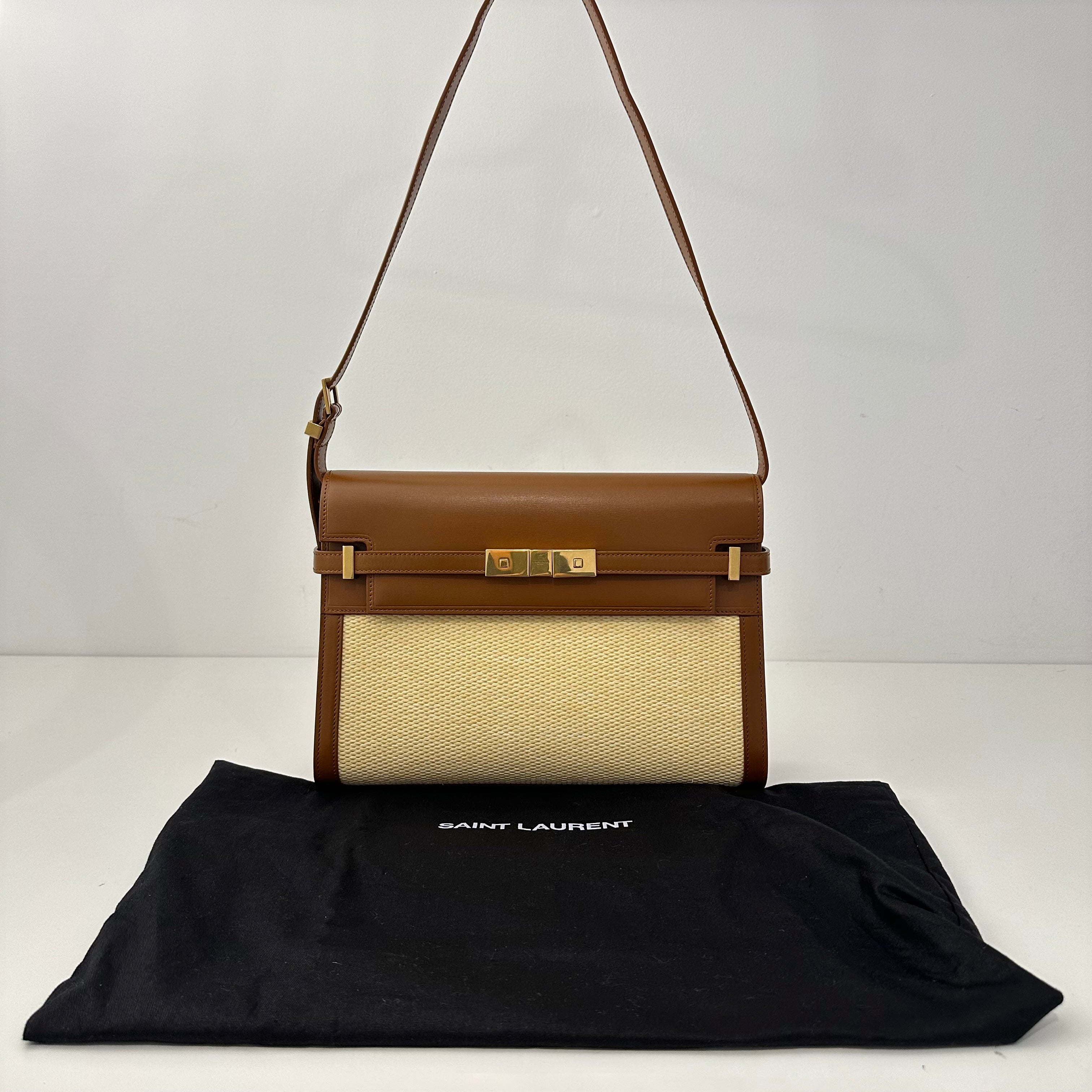 Medium Manhattan Shoulder Bag