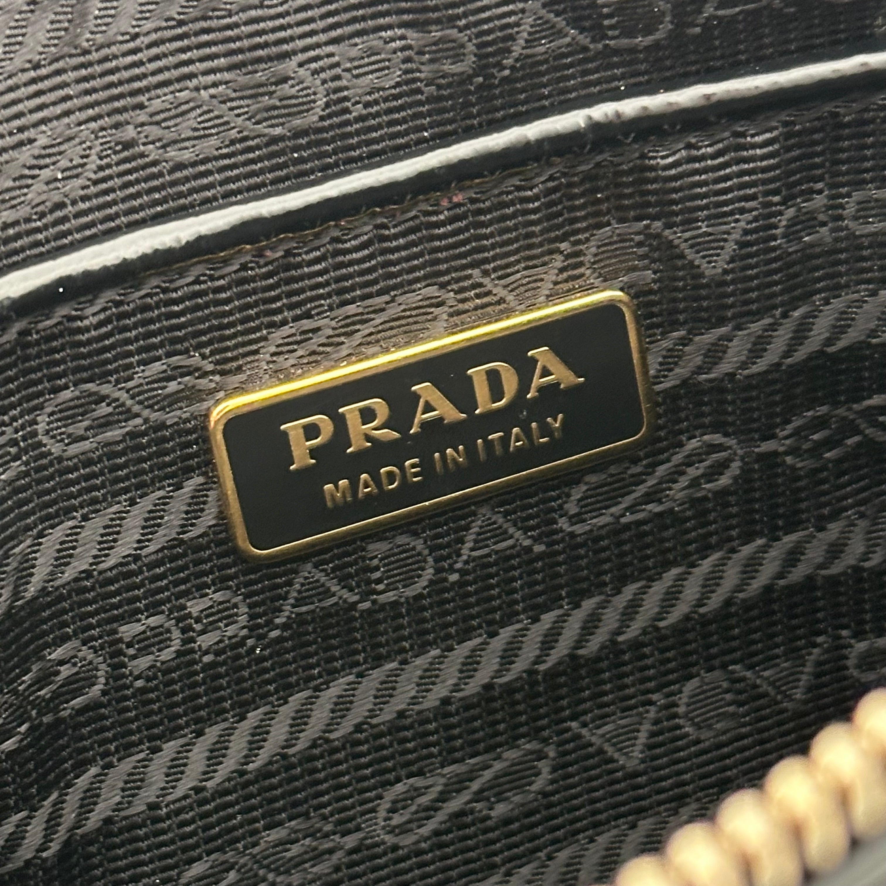 Nylon Pochette