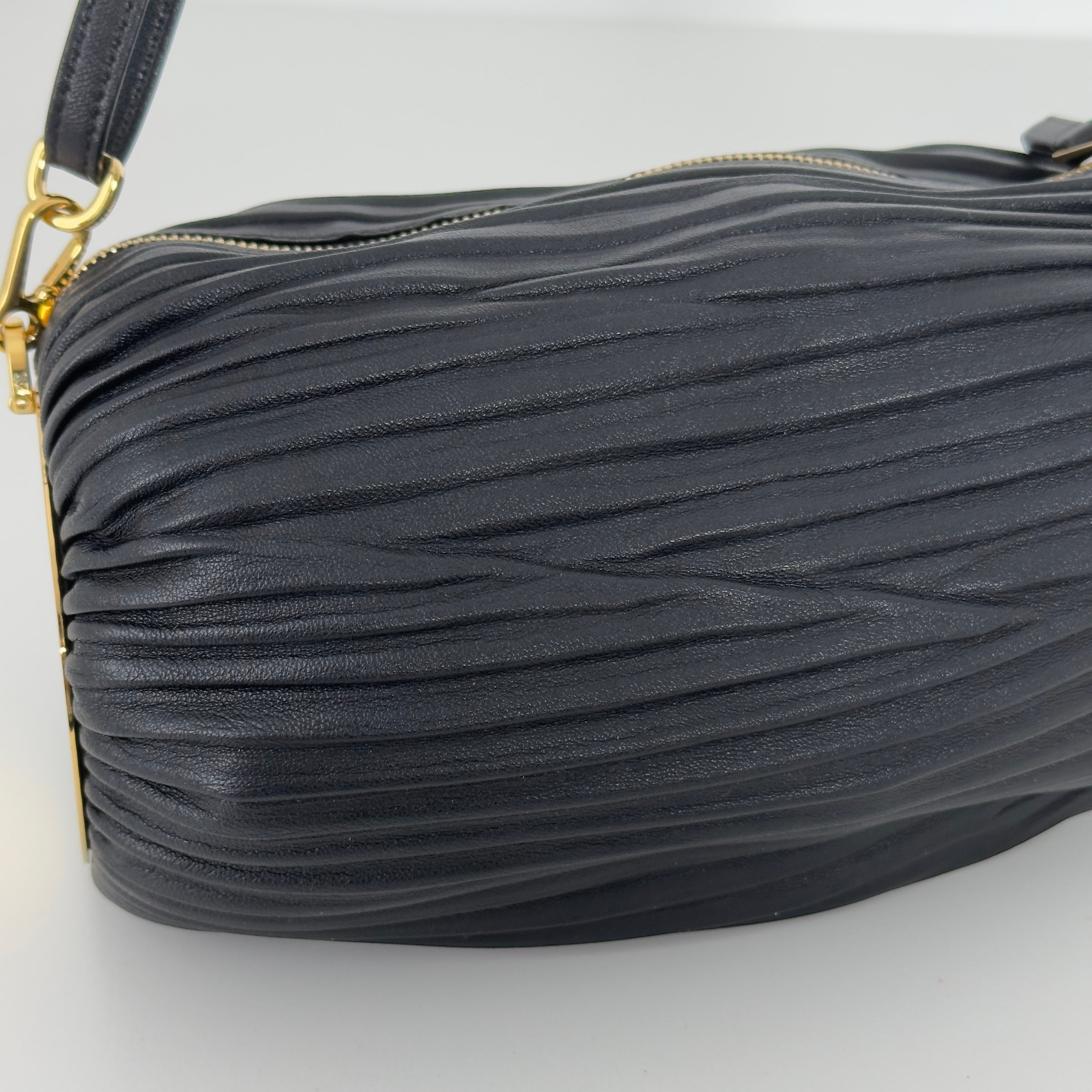Black Leather Bracelet Pouch