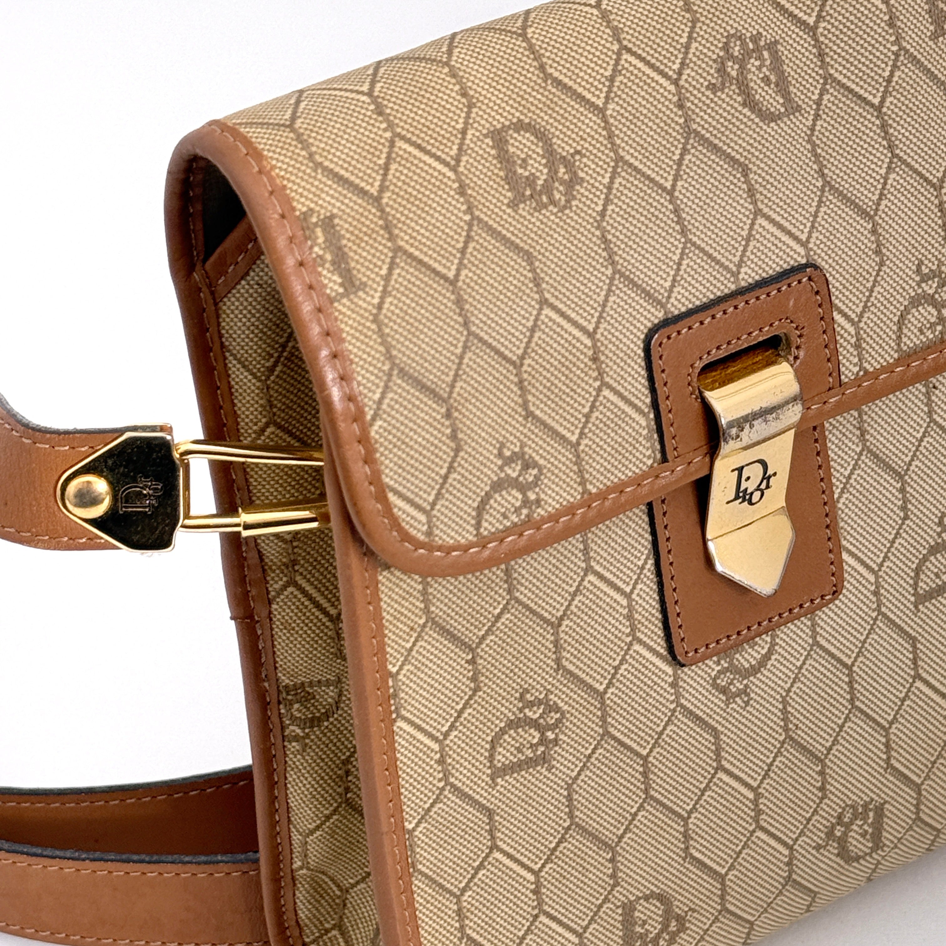 Honeycomb Shoulder Bag