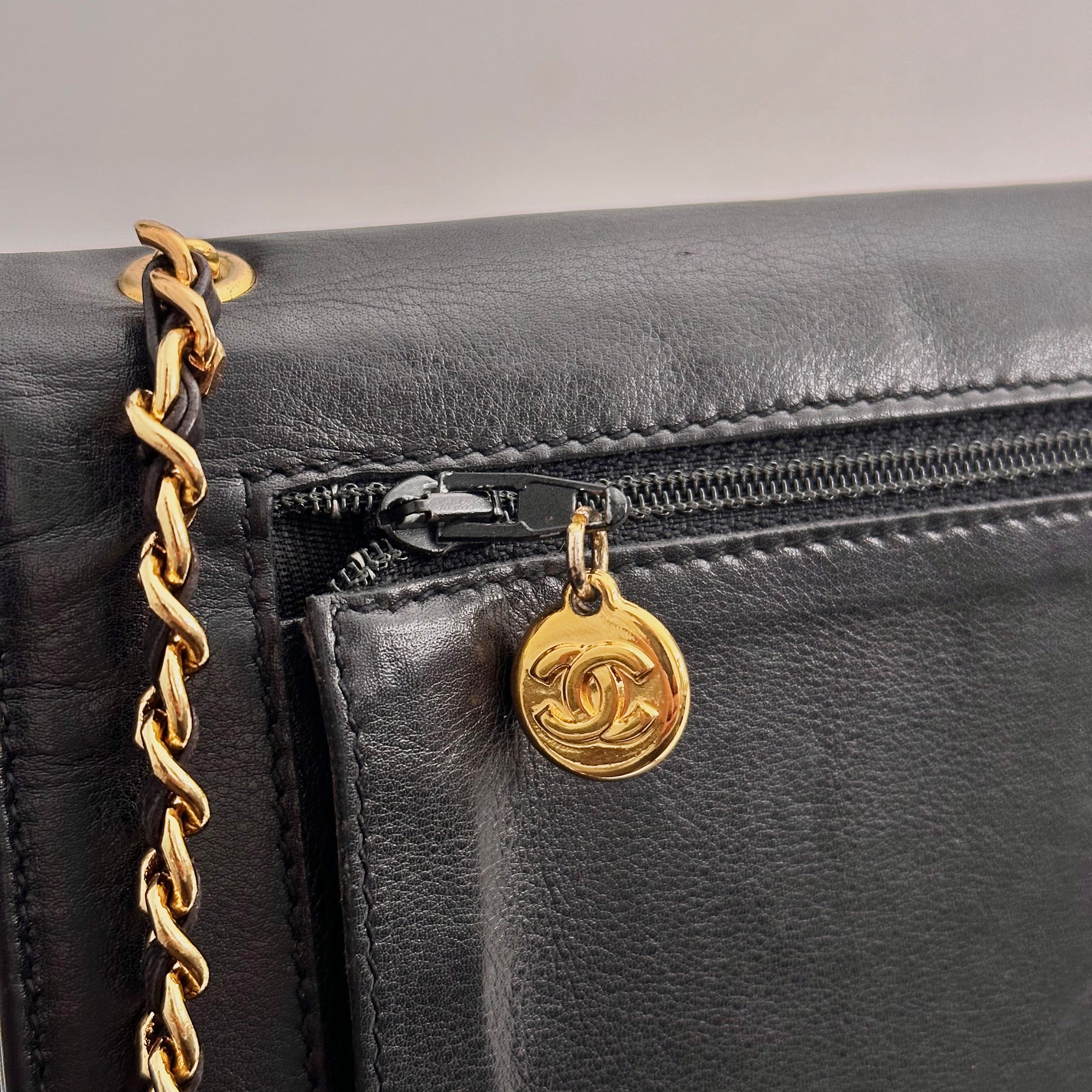 Vintage CC WOC