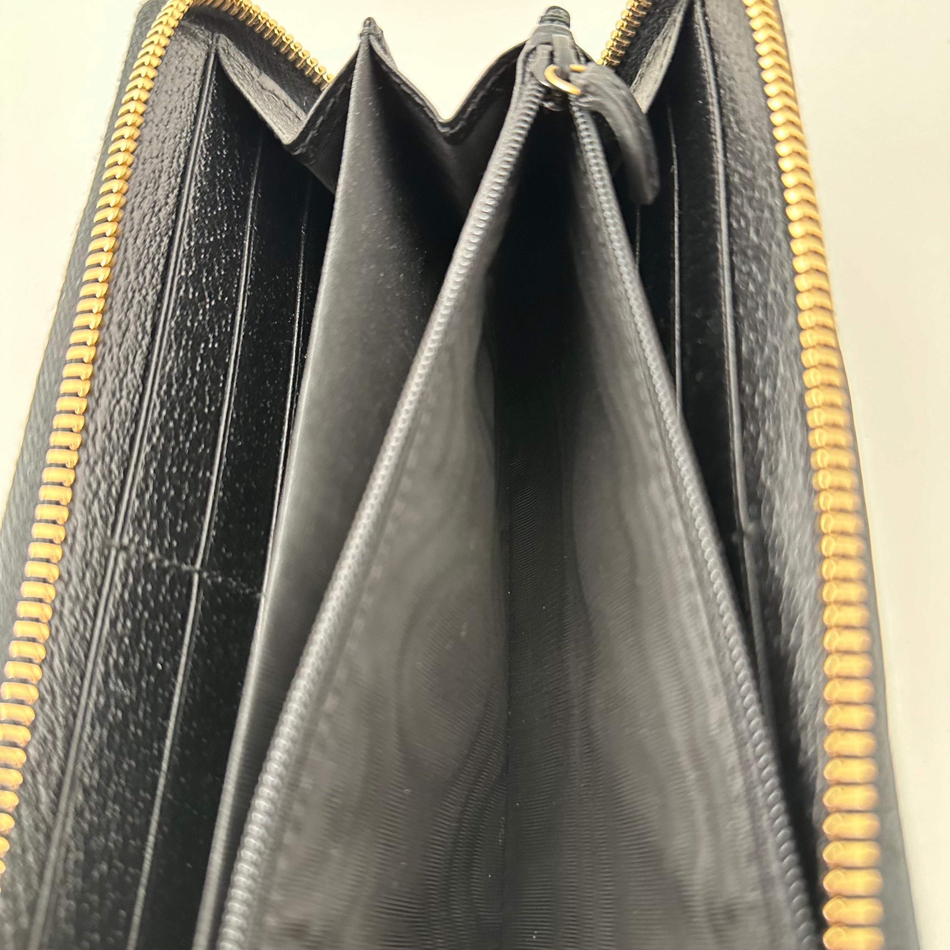 Black Ophidia Wallet