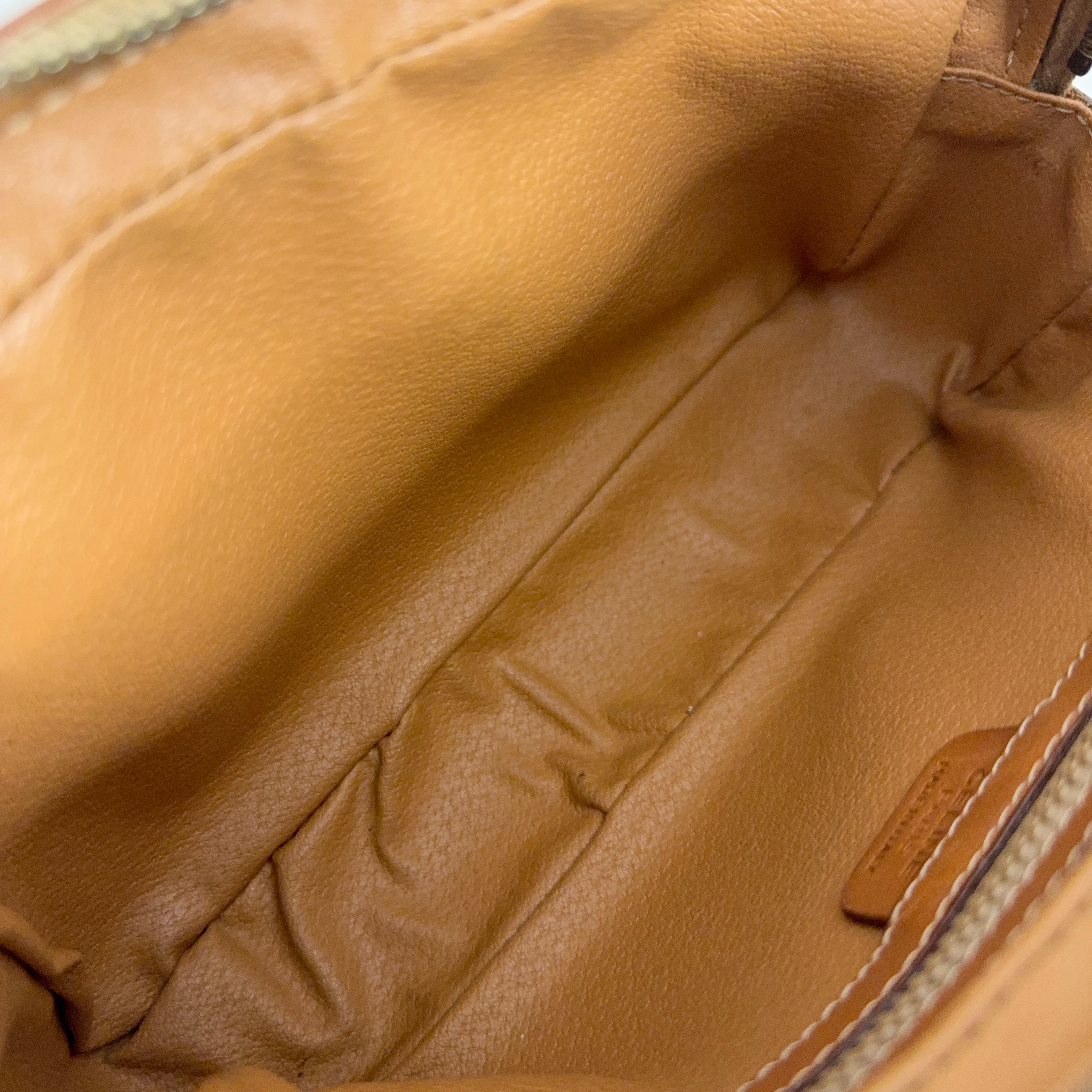 Macadam Crossbody