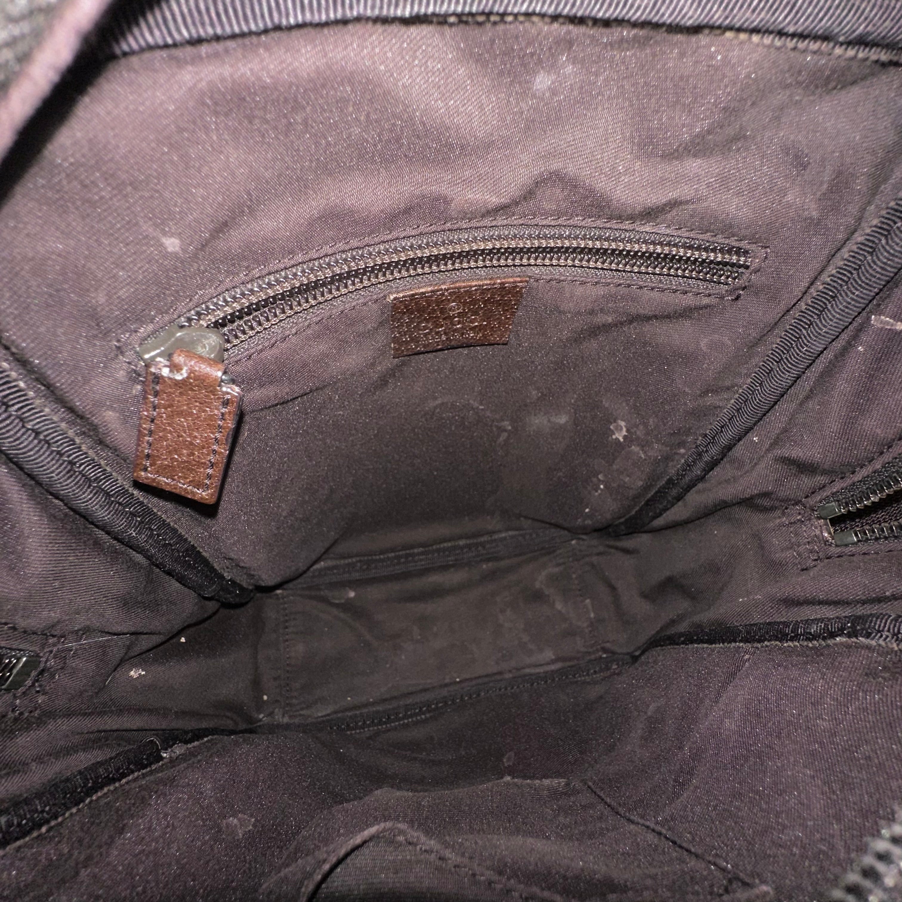 GG Web Medium Crossbody