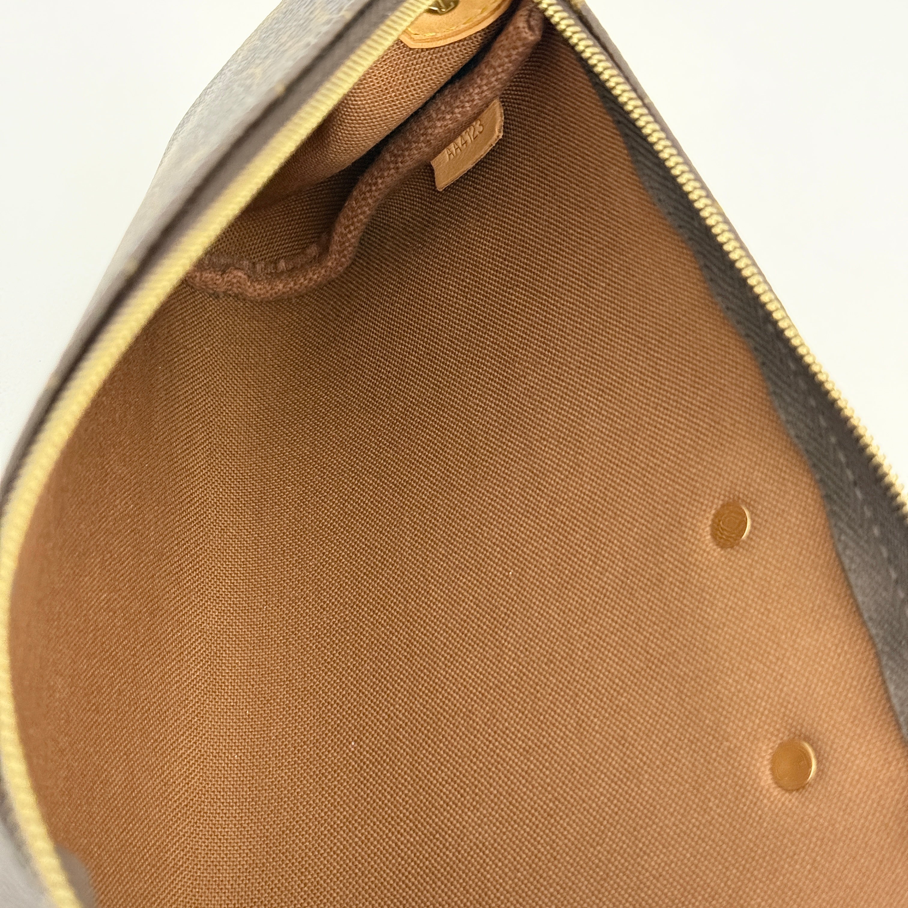 Monogram Pochette Eva