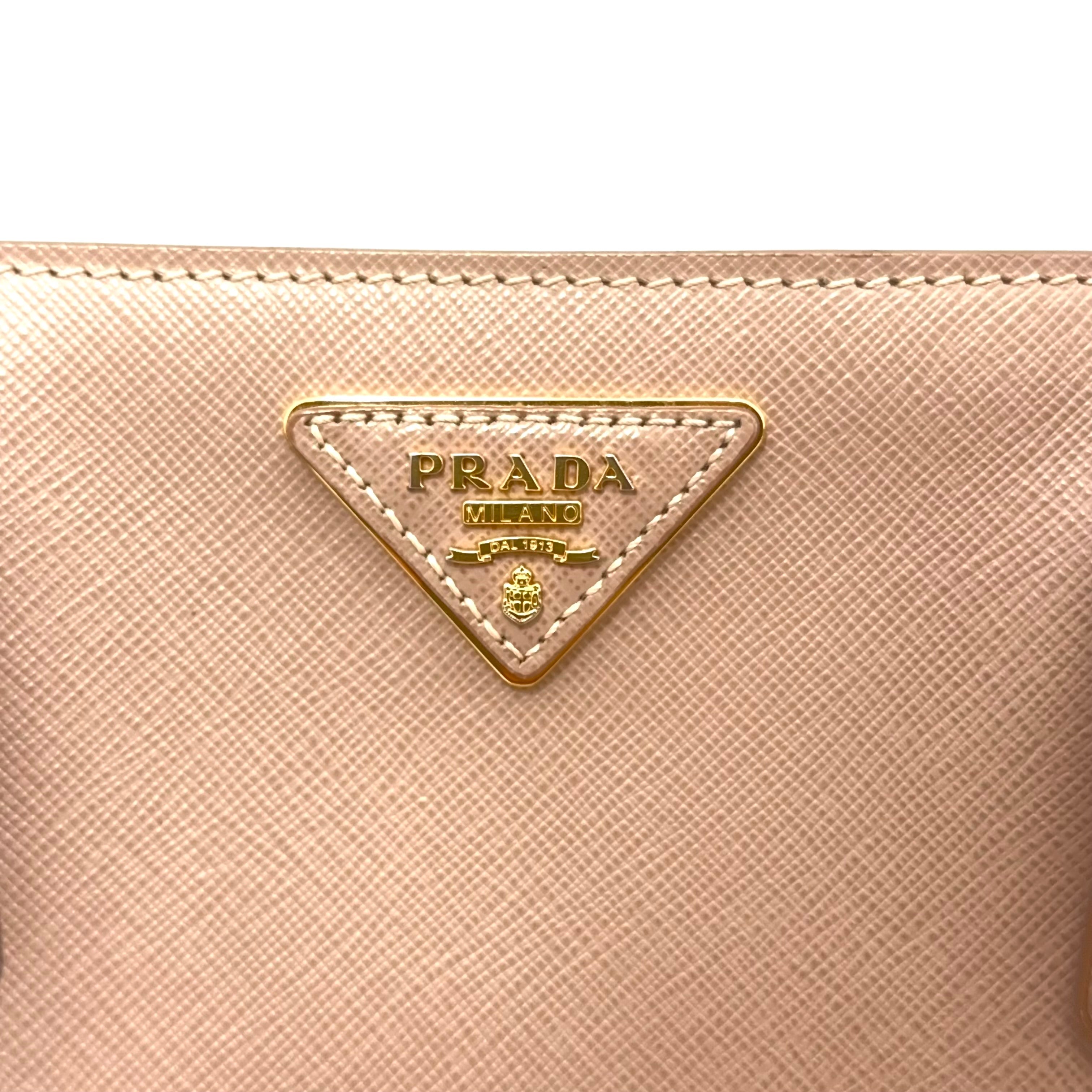 Saffiano Lux