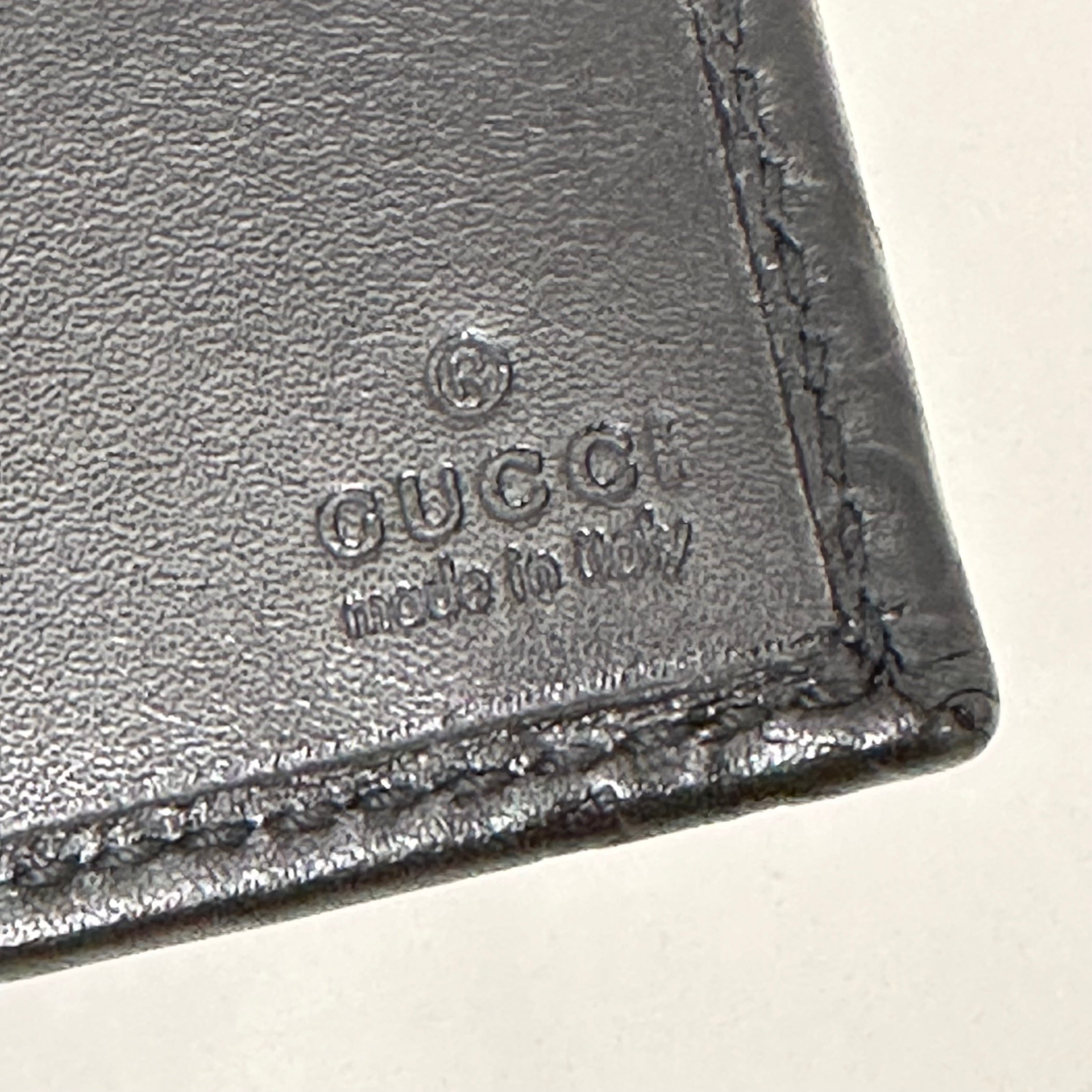 Guccissima Wallet on Chain