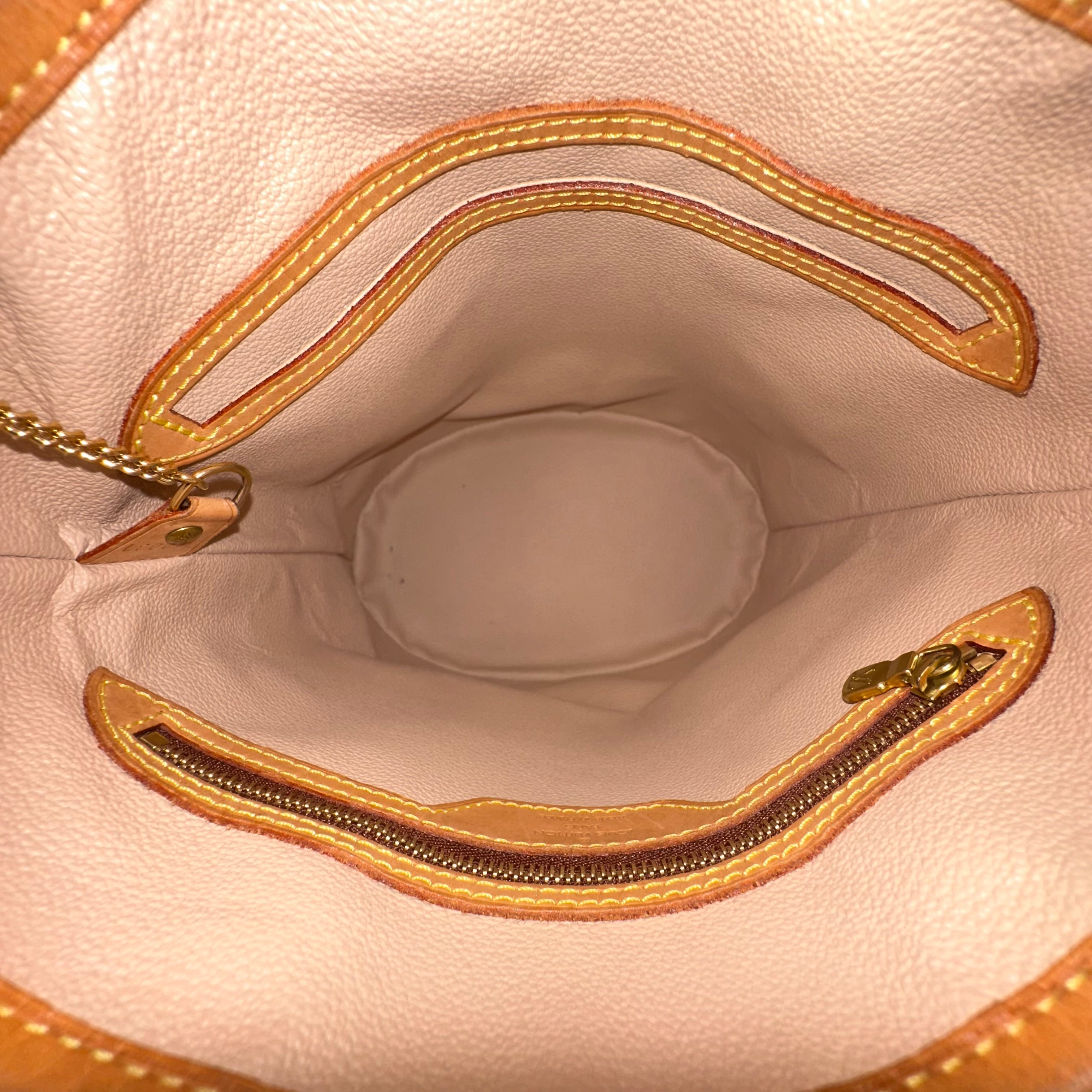 Marais Bucket Bag w/ Pouch