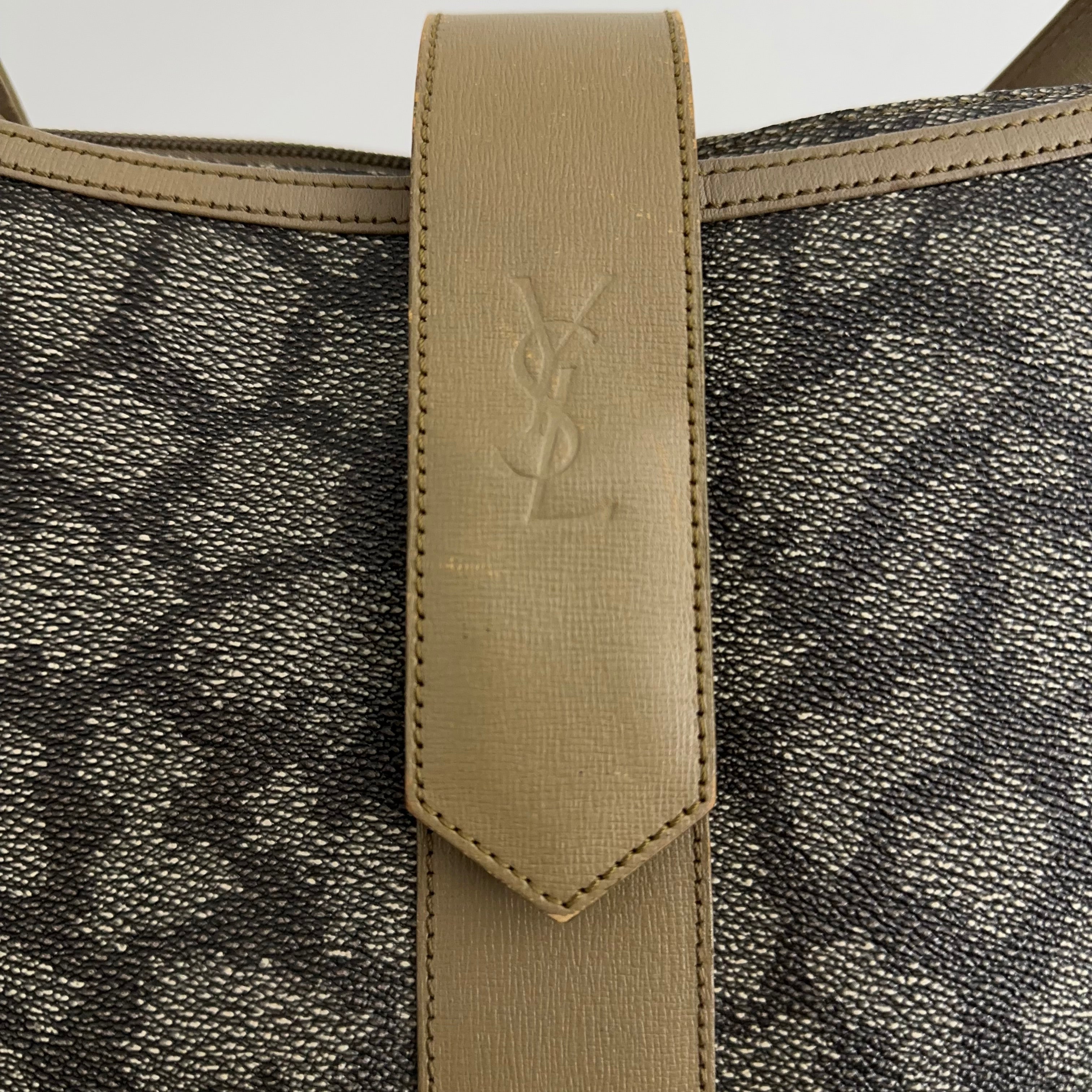Giraffe Crossbody