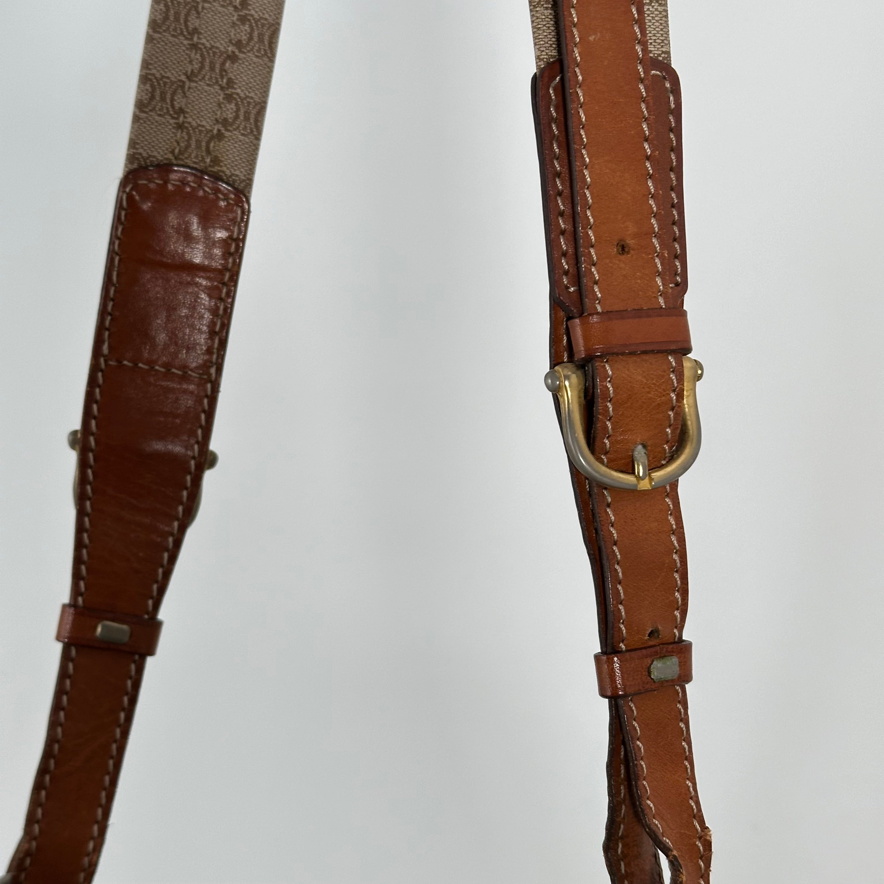 Light Macadem Bucket Bag