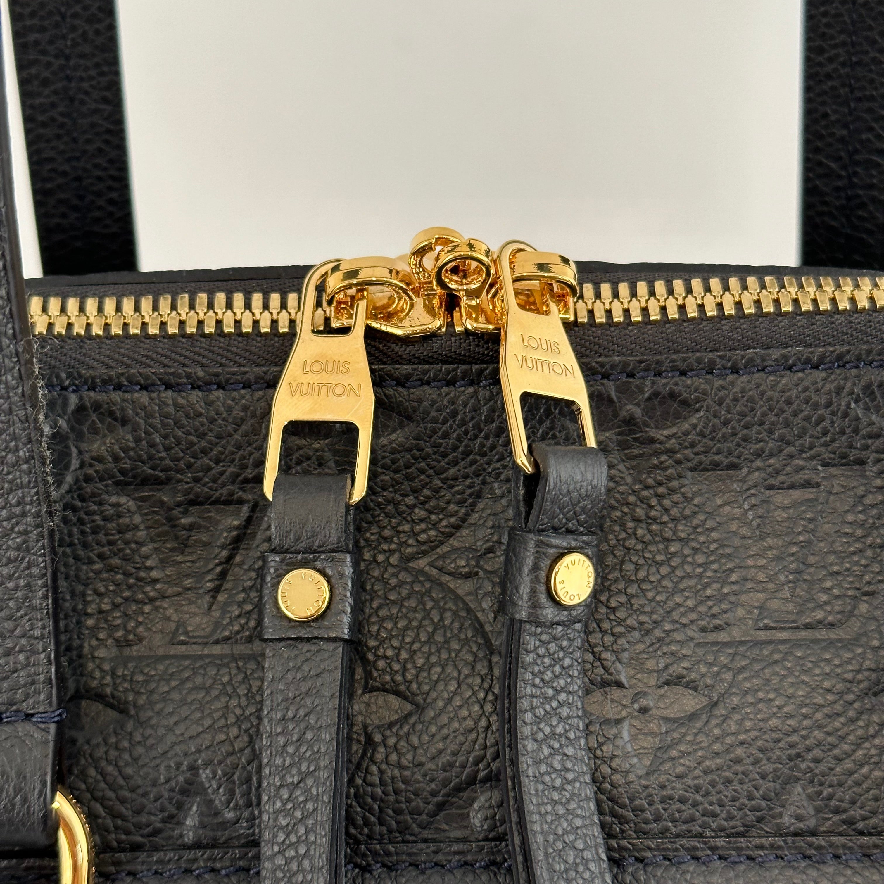 Navy Lumineuse PM