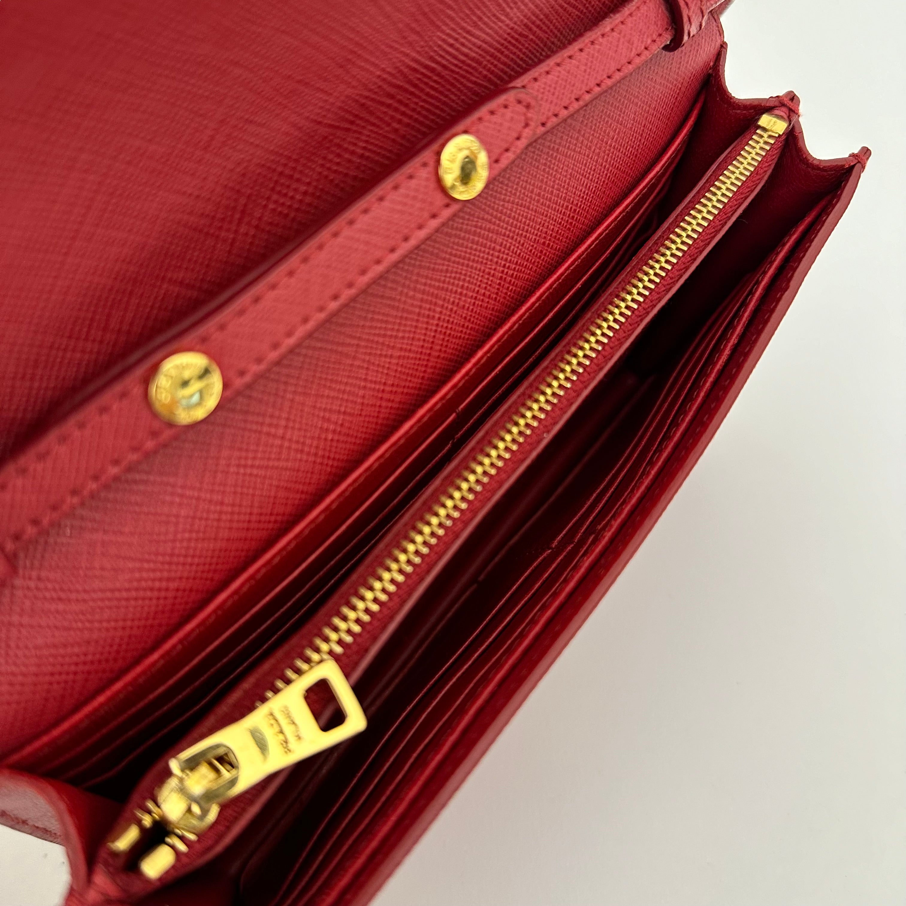 Red Saffiano WOC