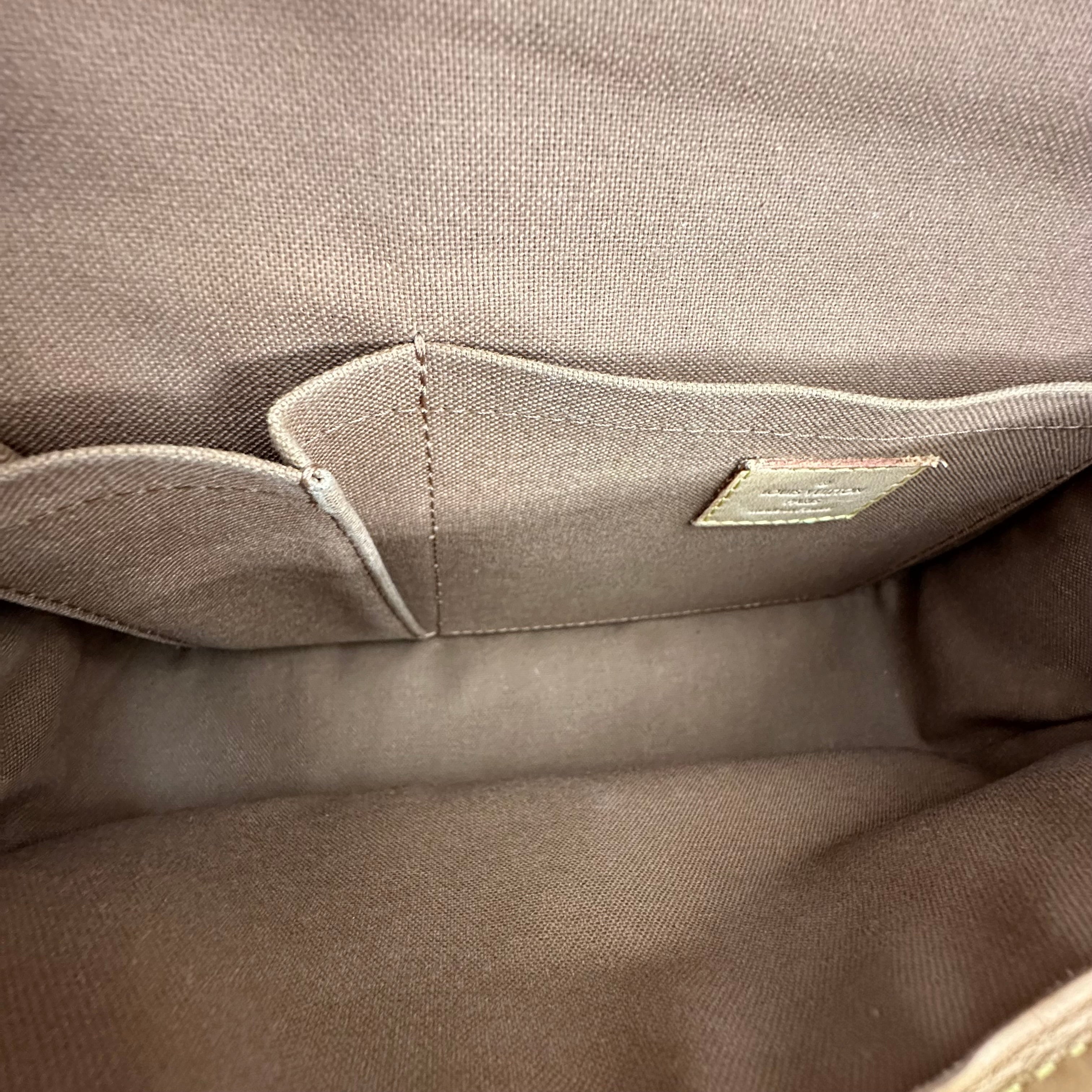 Monogram Sologne