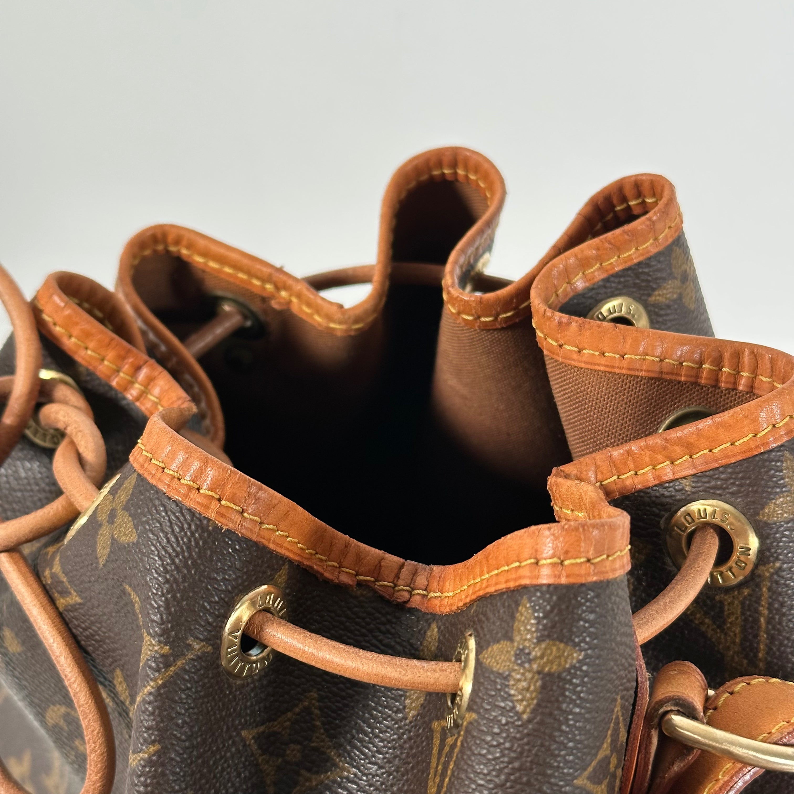 Vintage Monogram Petit Noé