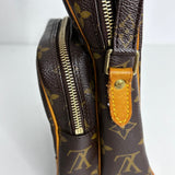 Monogram Amazone