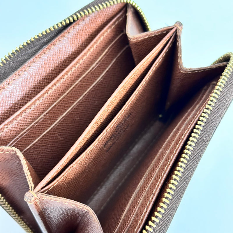 Zippy Coin Purse