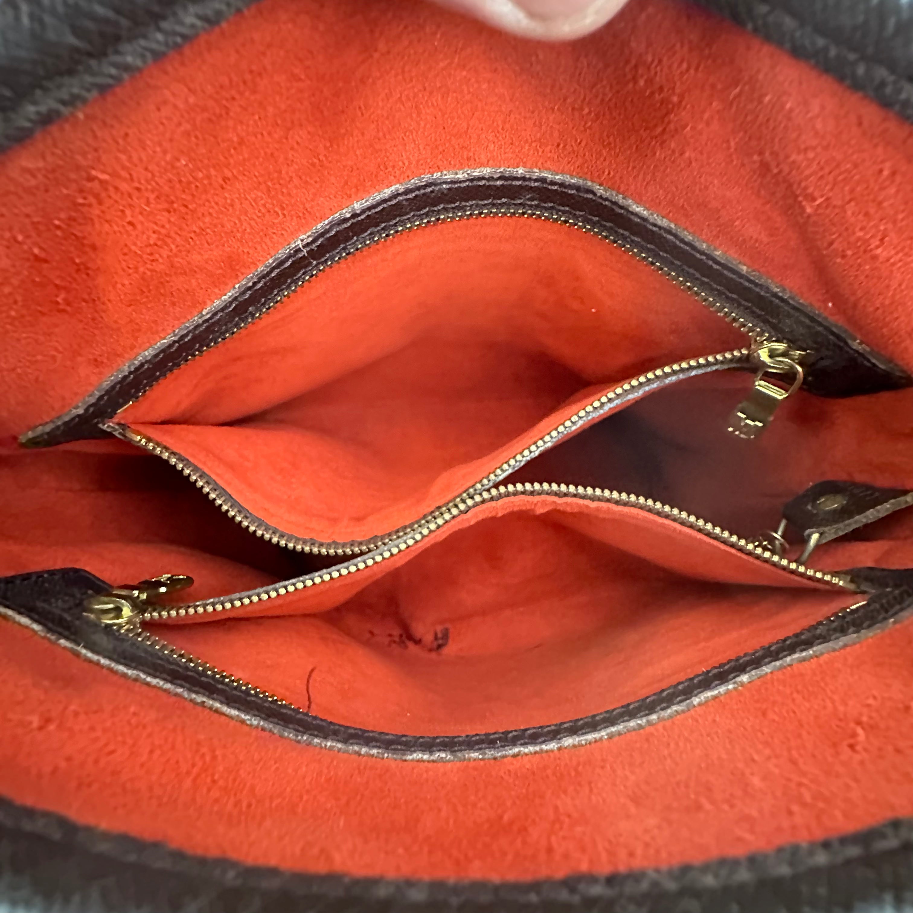 Damier Ebene Bucket Bag