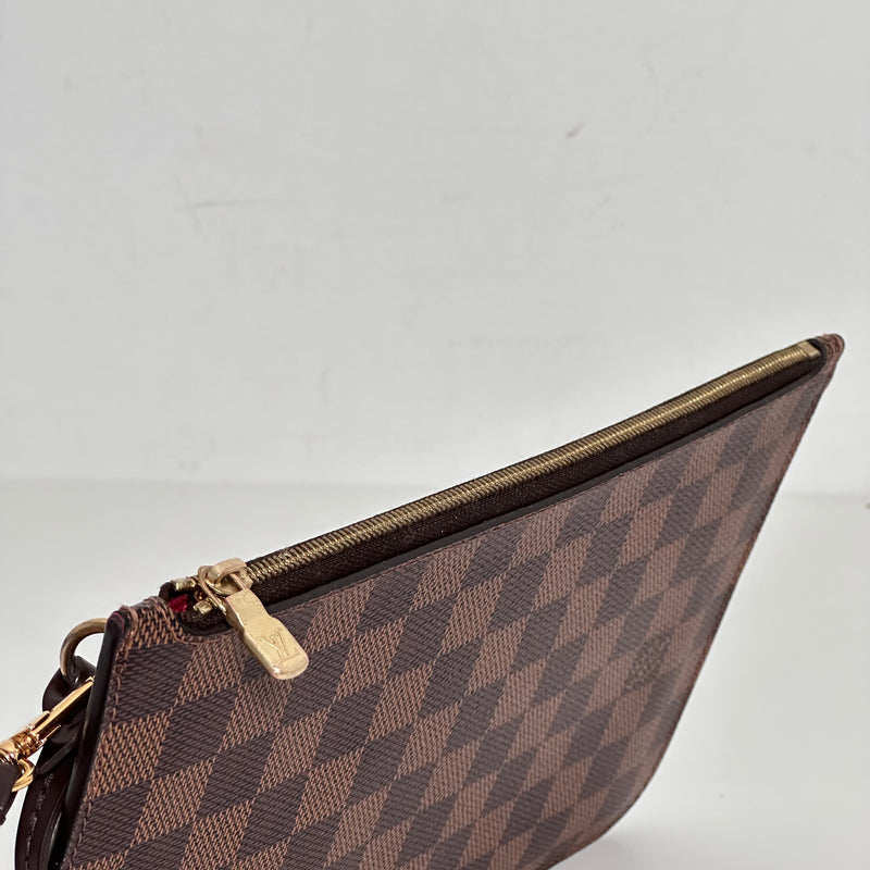 Damier Ebene Neverfull Pouch