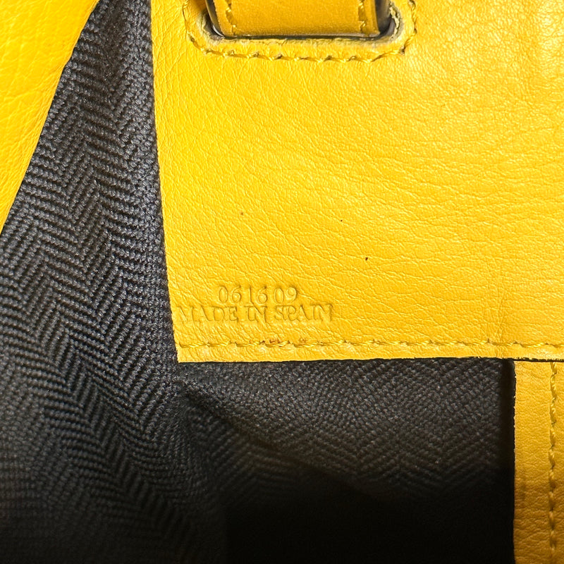 Small Hammock bag in soft grained calfskin