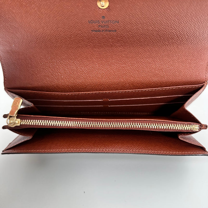 Monogram Wallet with Chain