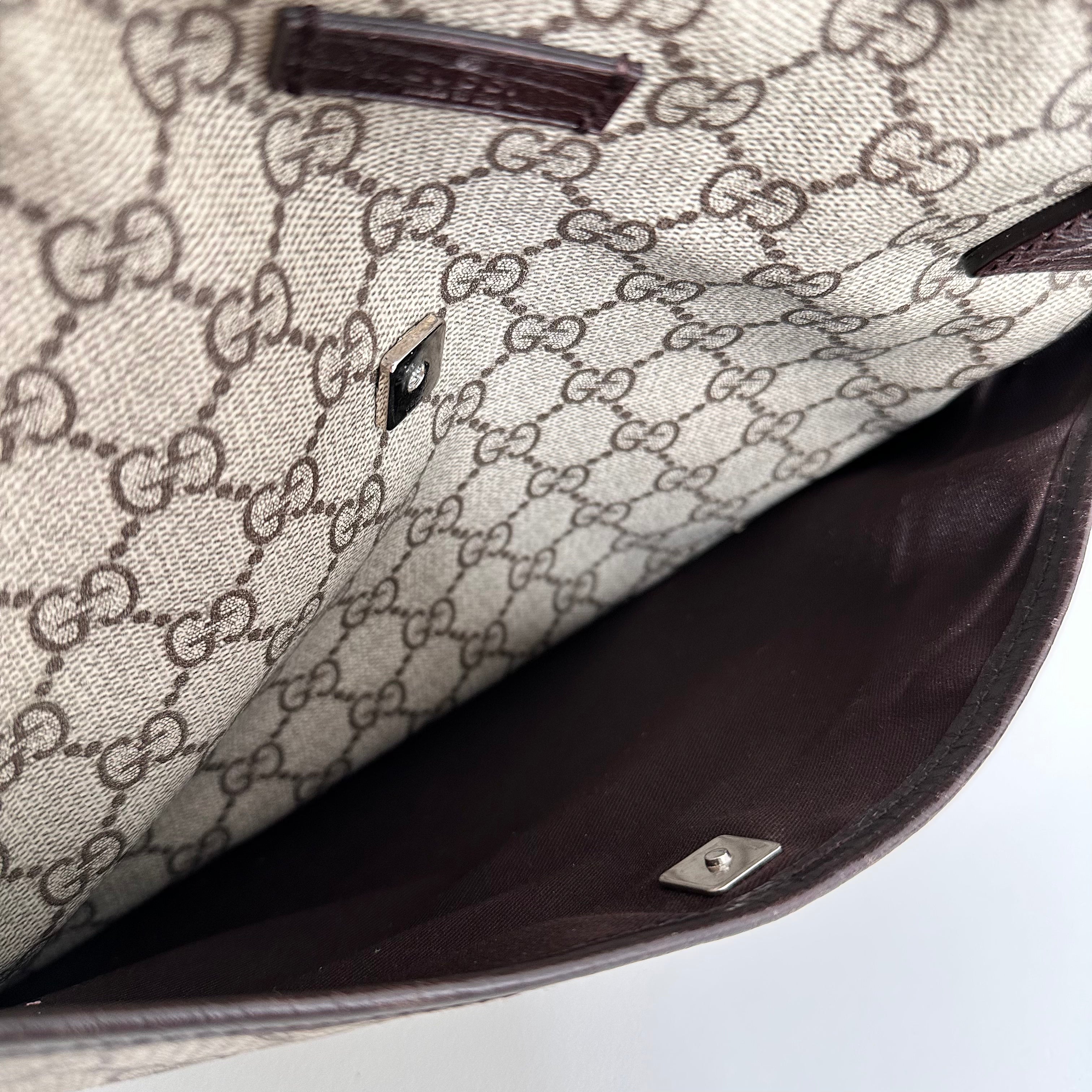 GG Supreme Messenger Bag