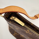 Monogram Trotteur