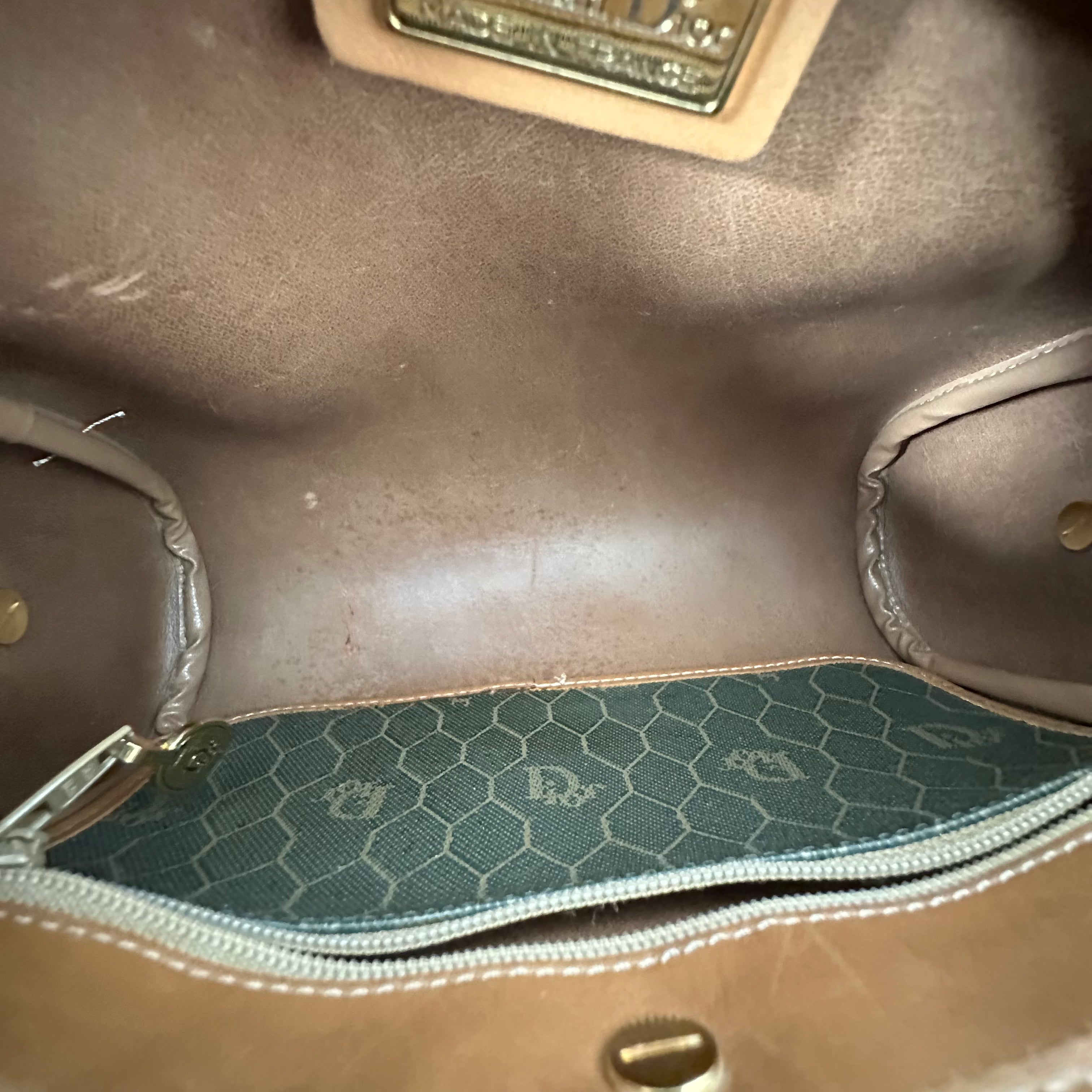 Honeycomb Crossbody