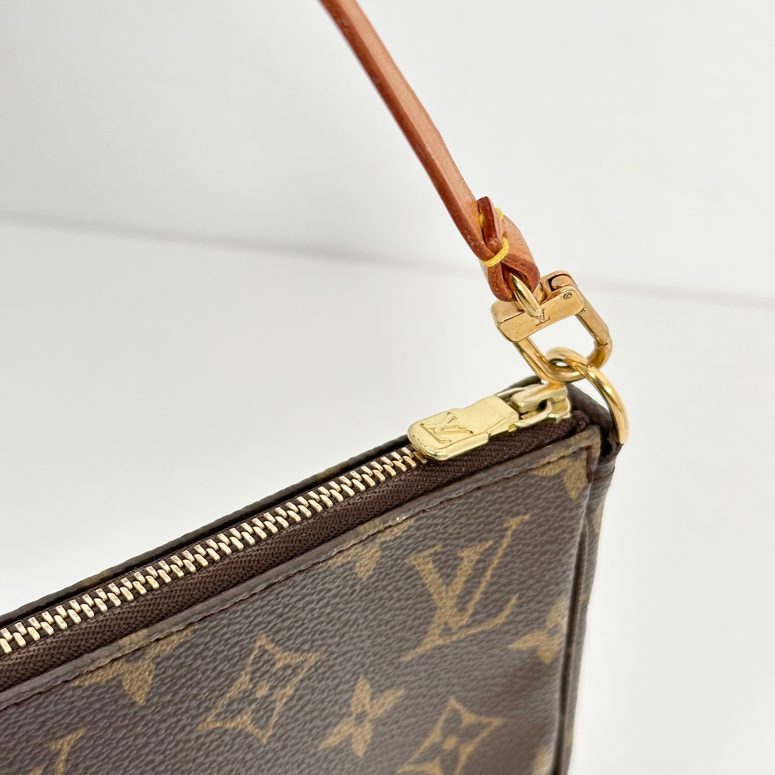 Mongoram Pochette Accessories