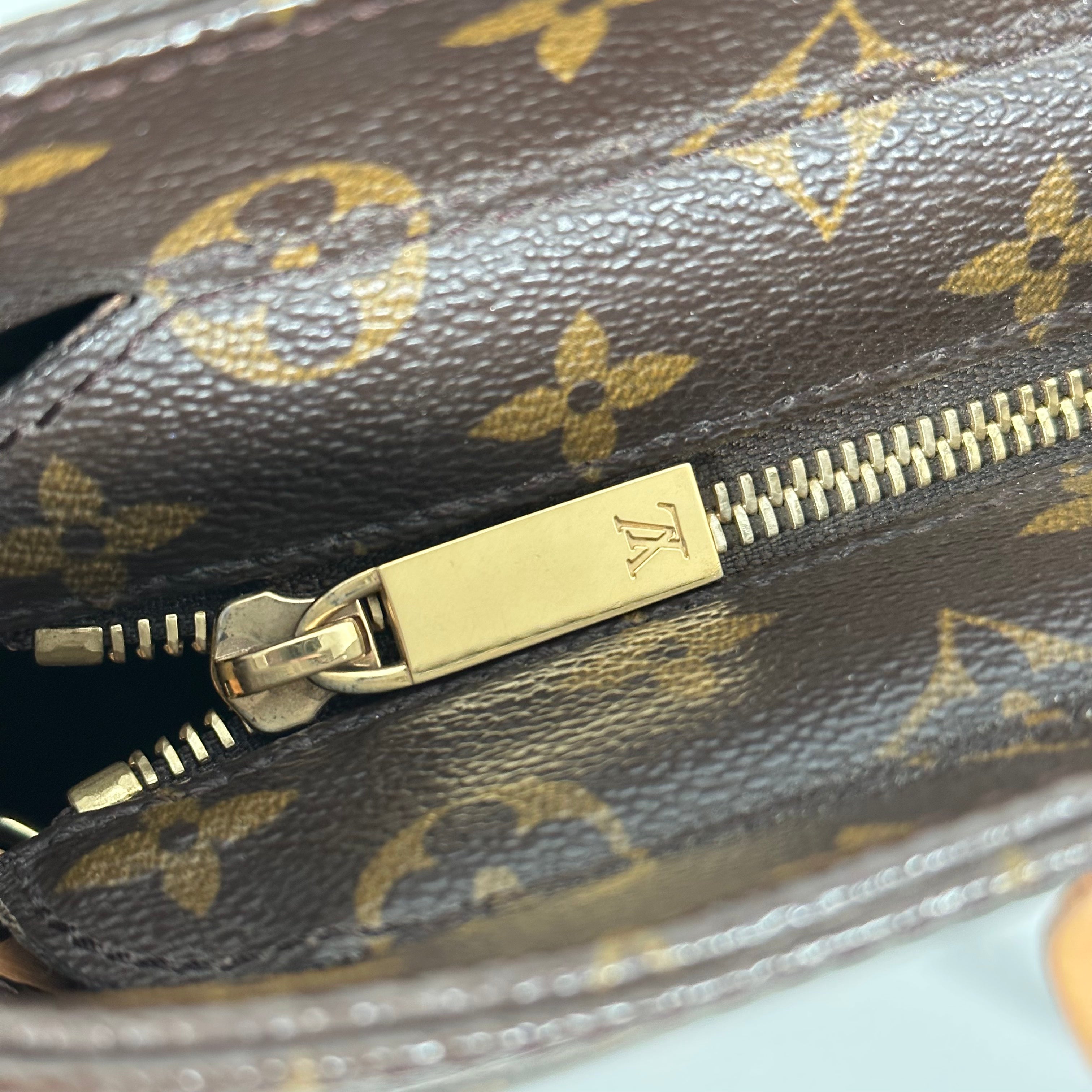 Monogram Luco