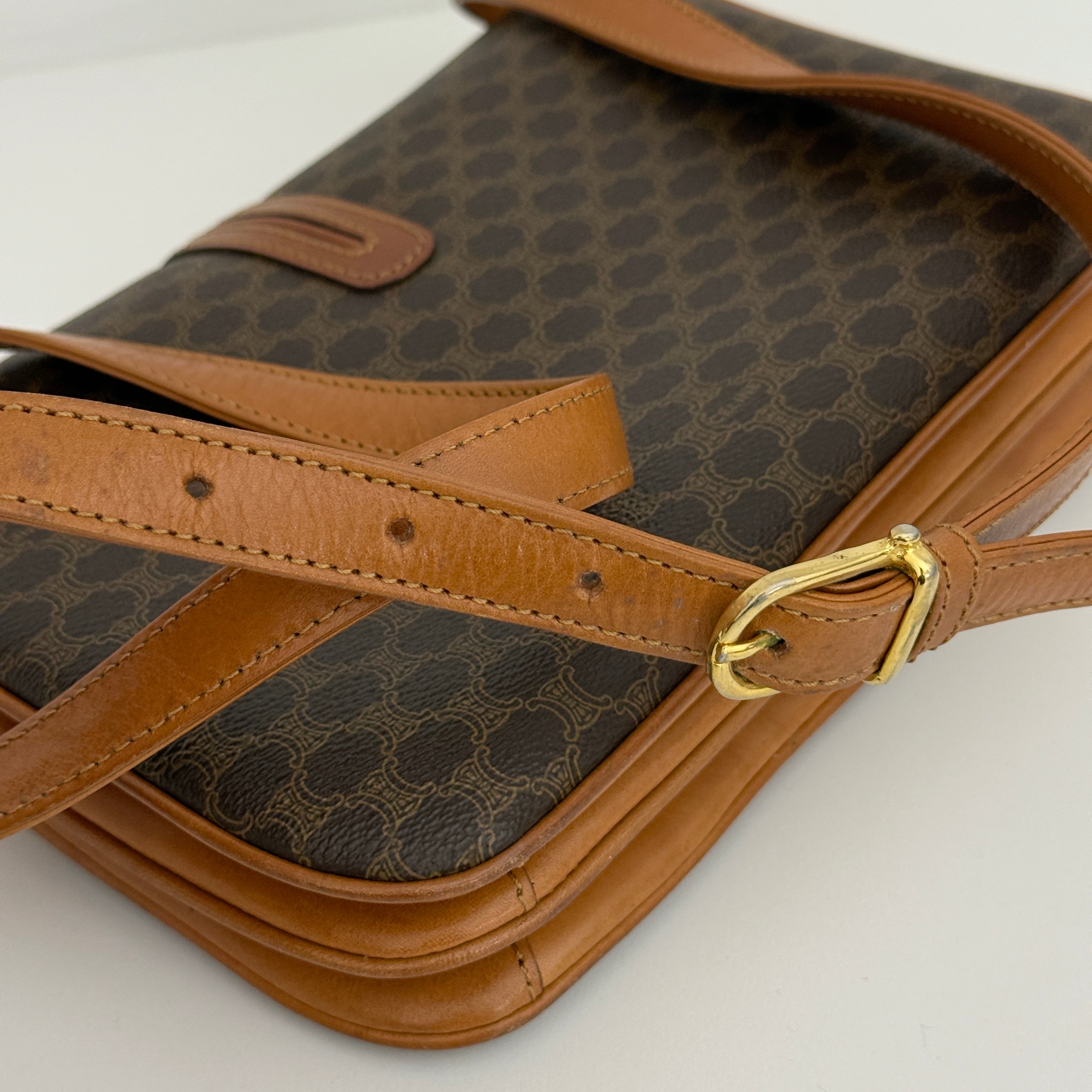 Macadam Slide Lock Crossbody
