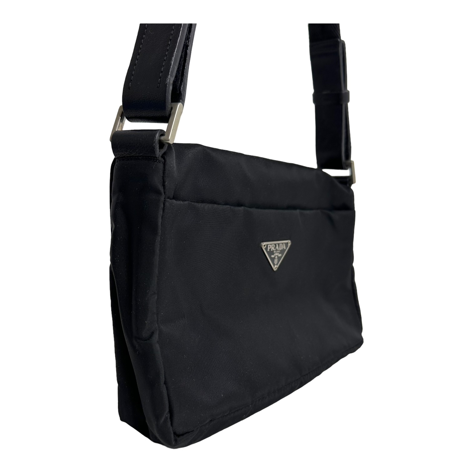 Nylon Tessuto Shoulder Bag