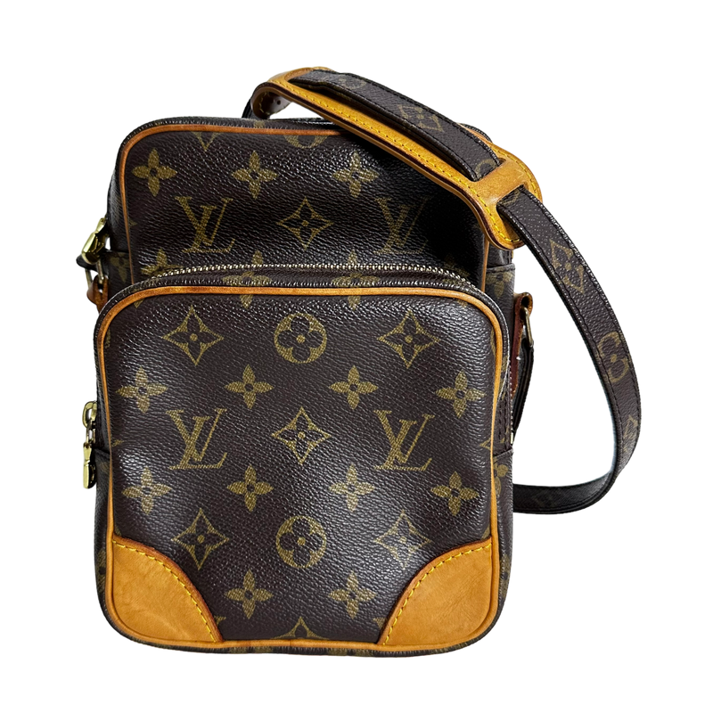 Monogram Amazone