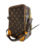 Monogram Amazone