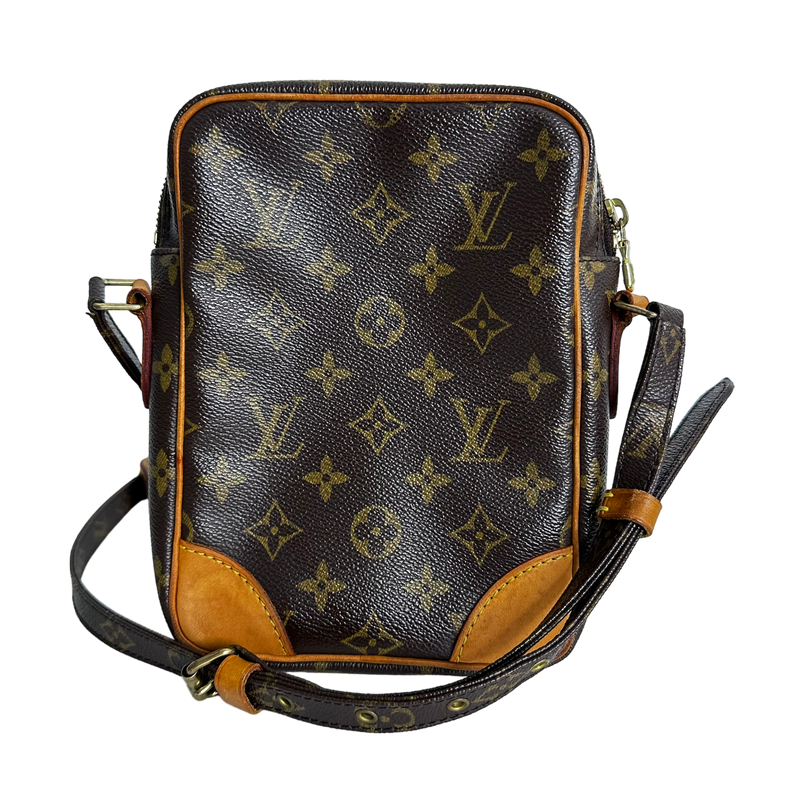 Monogram Amazone