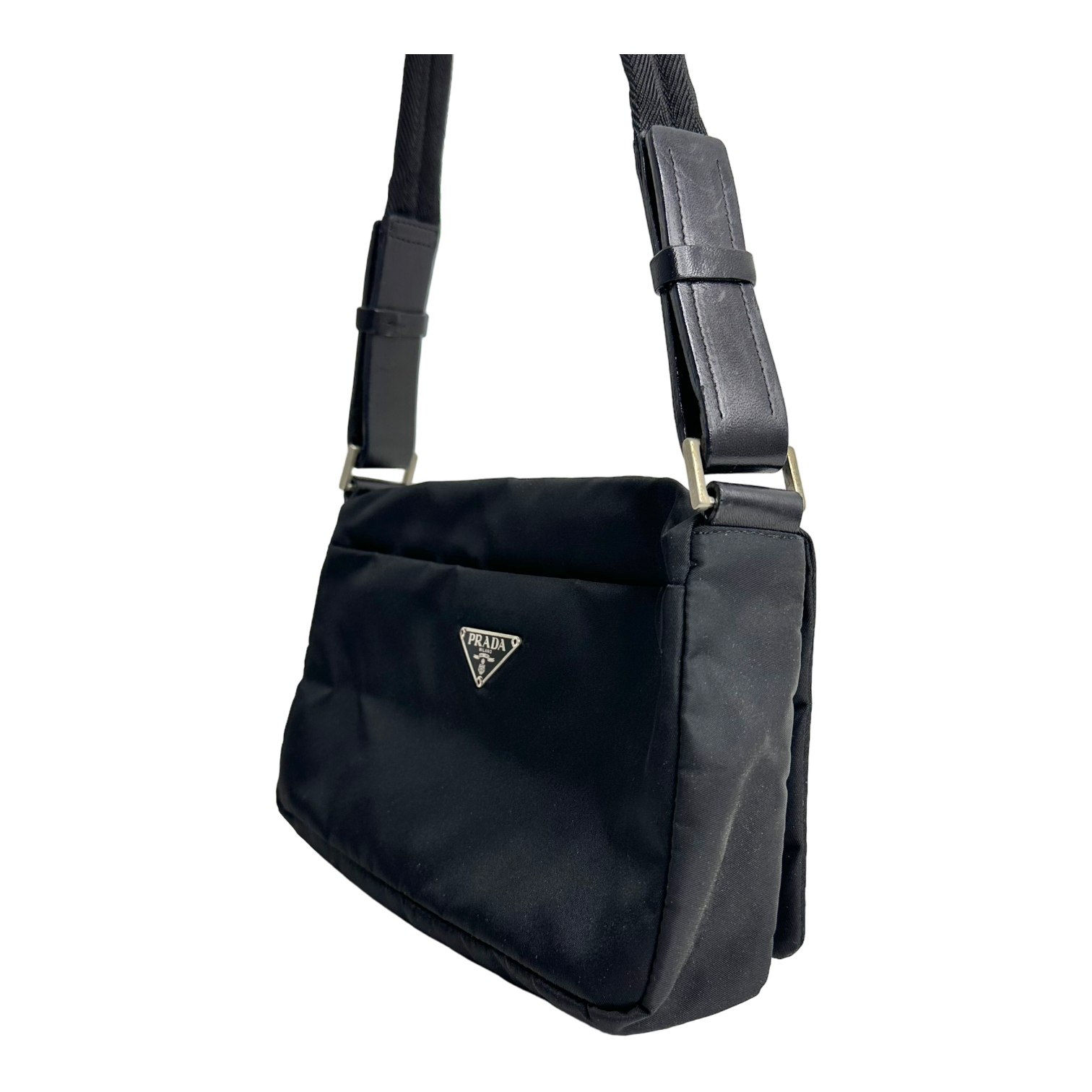 Nylon Tessuto Shoulder Bag