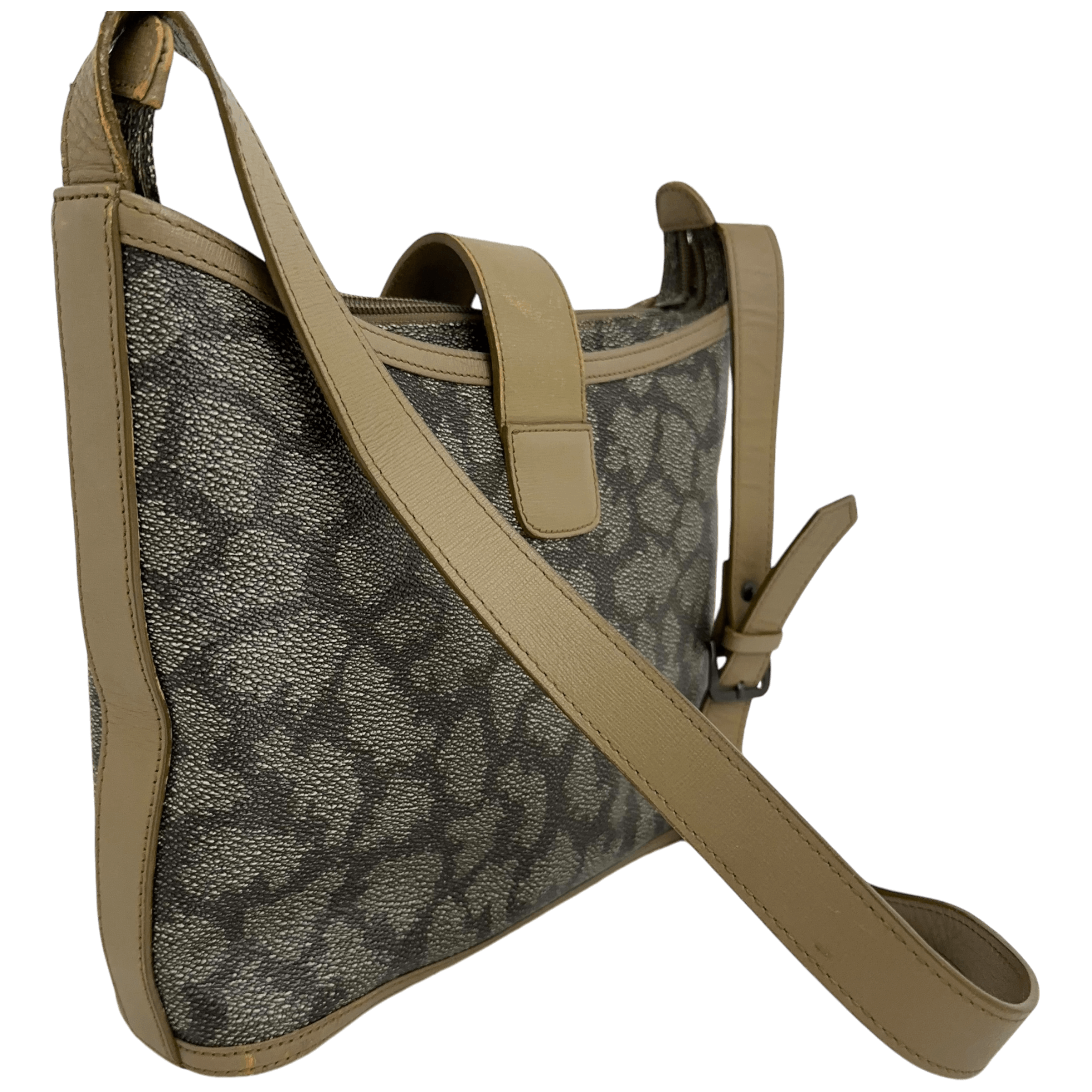 Giraffe Crossbody